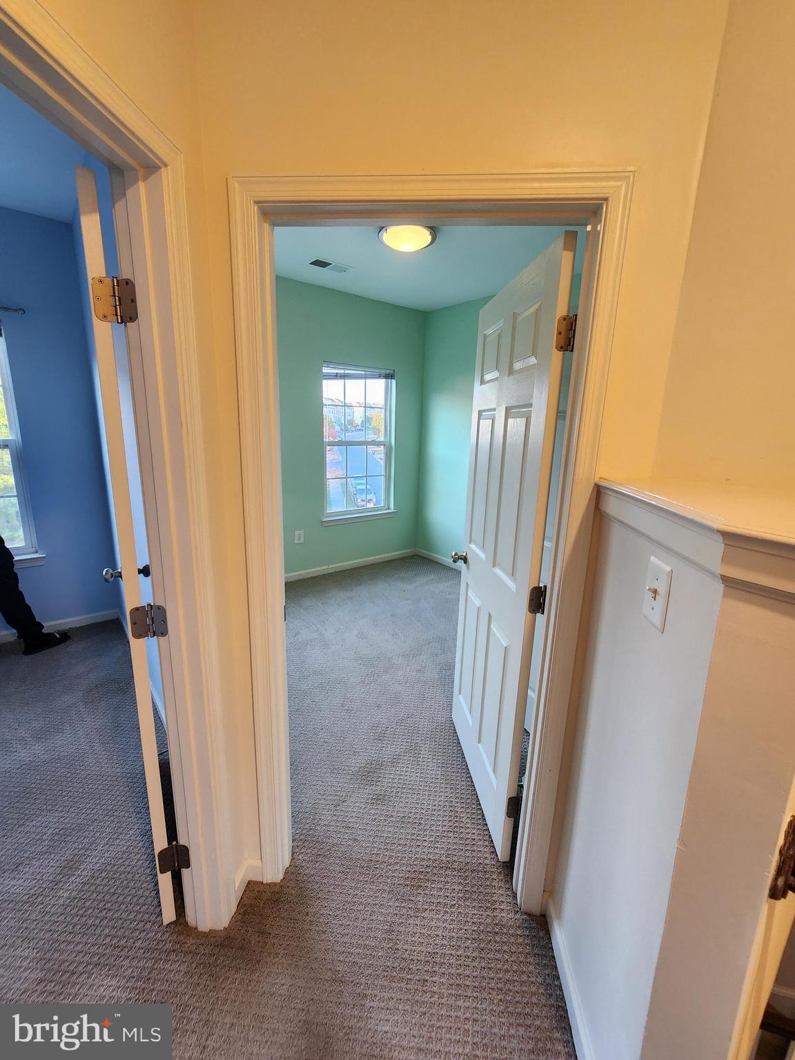 WOODSTREAM - Residential Lease