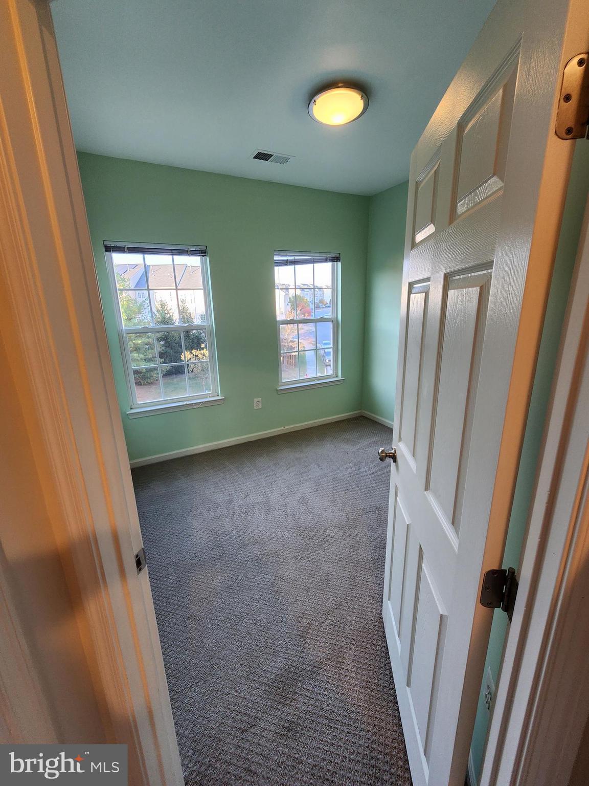 WOODSTREAM - Residential Lease