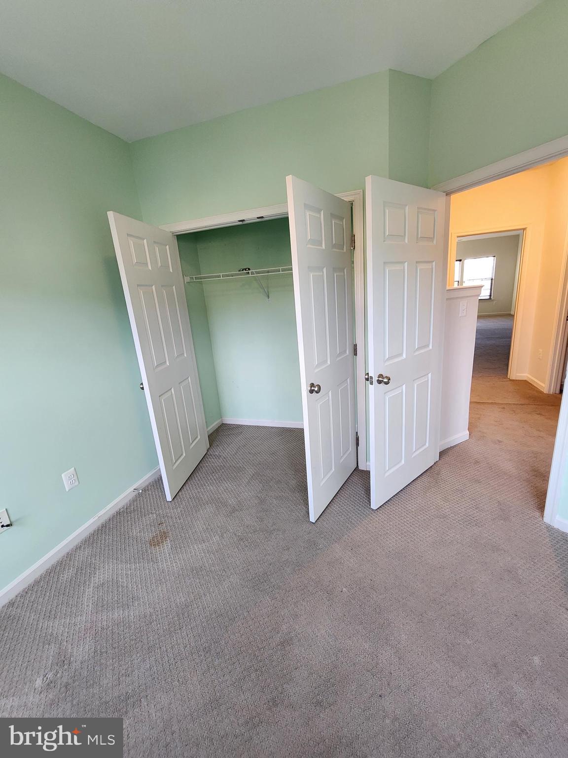 WOODSTREAM - Residential Lease