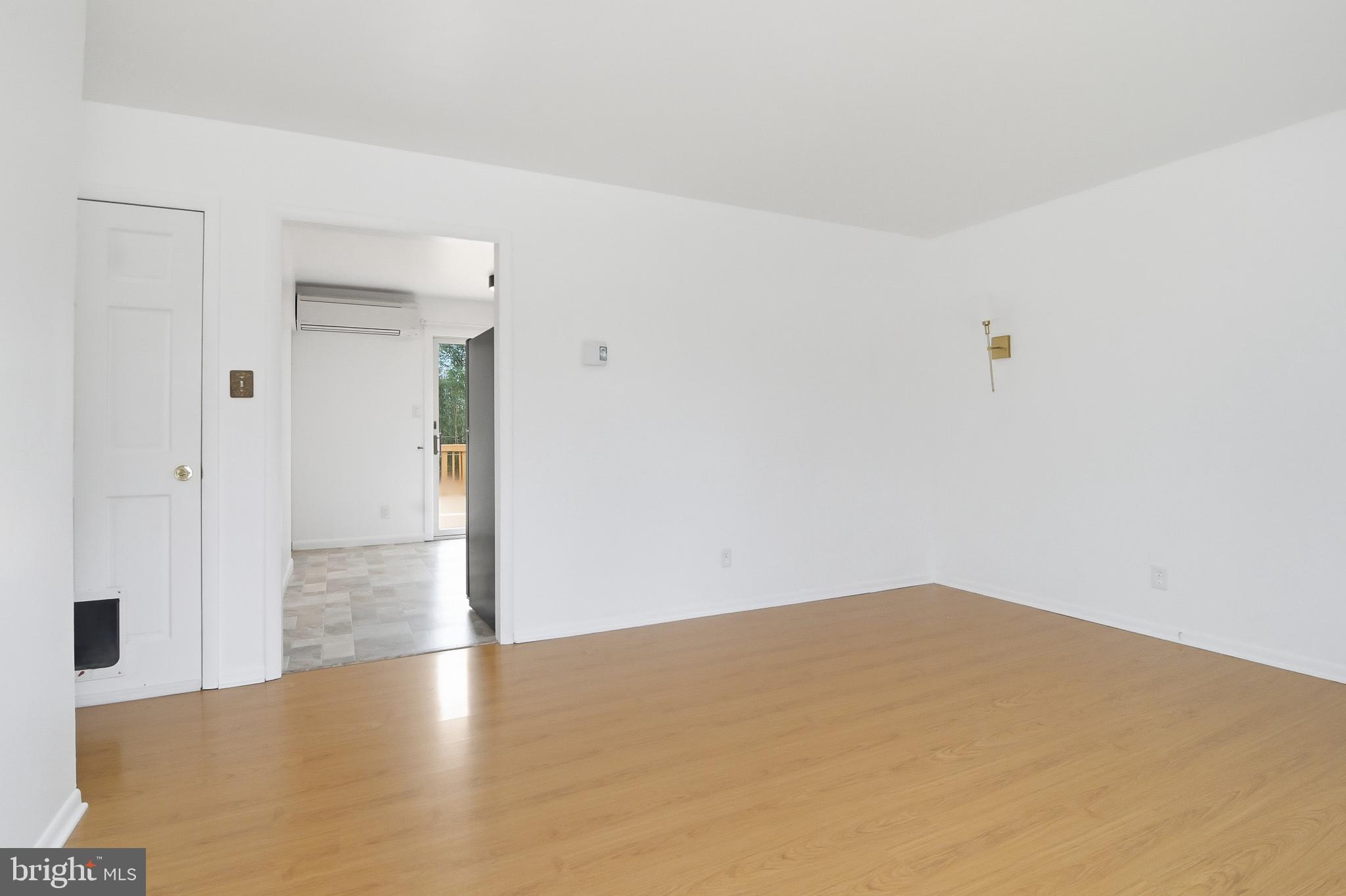 MEADOWVIEW - Residential