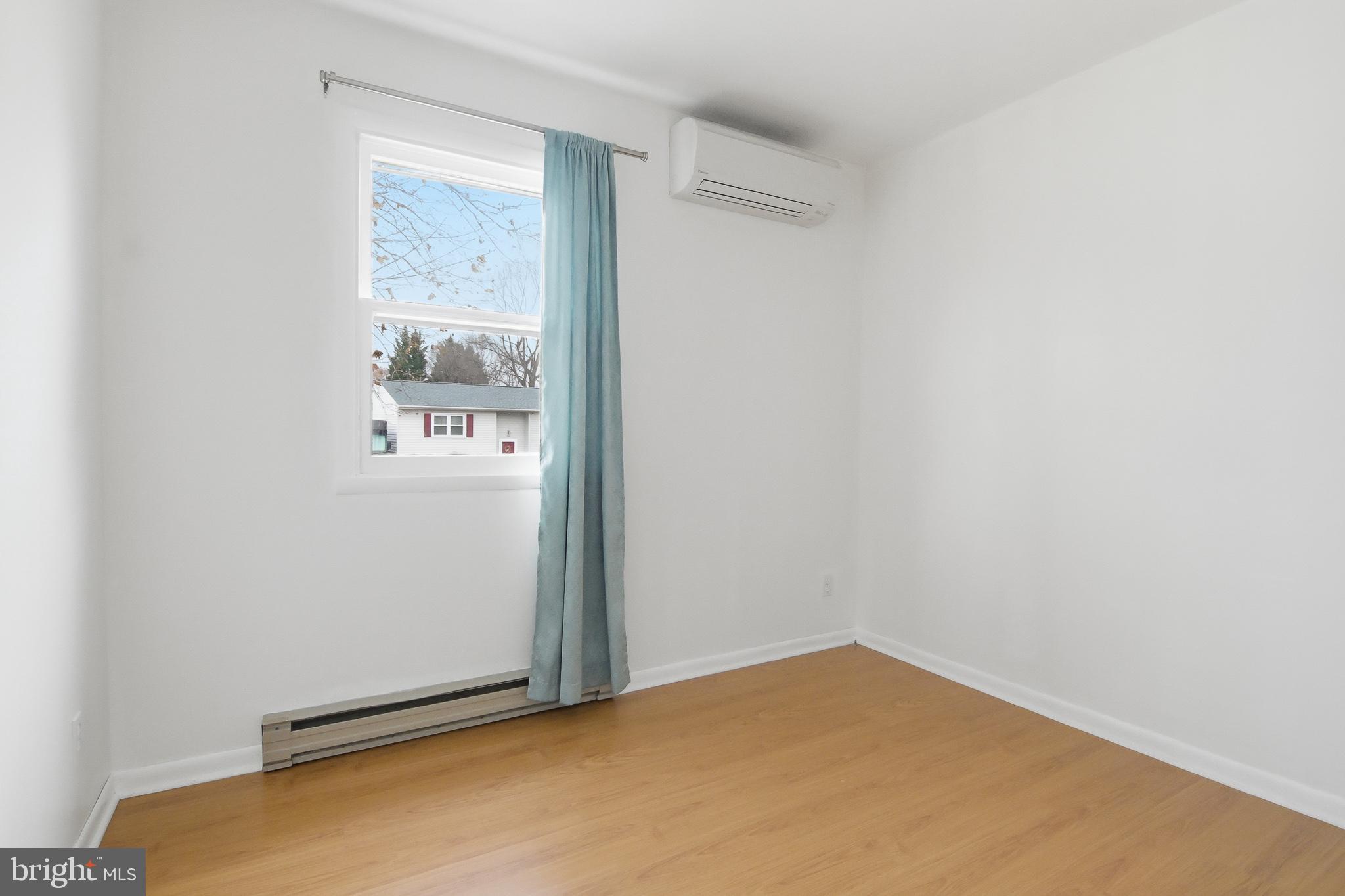 MEADOWVIEW - Residential