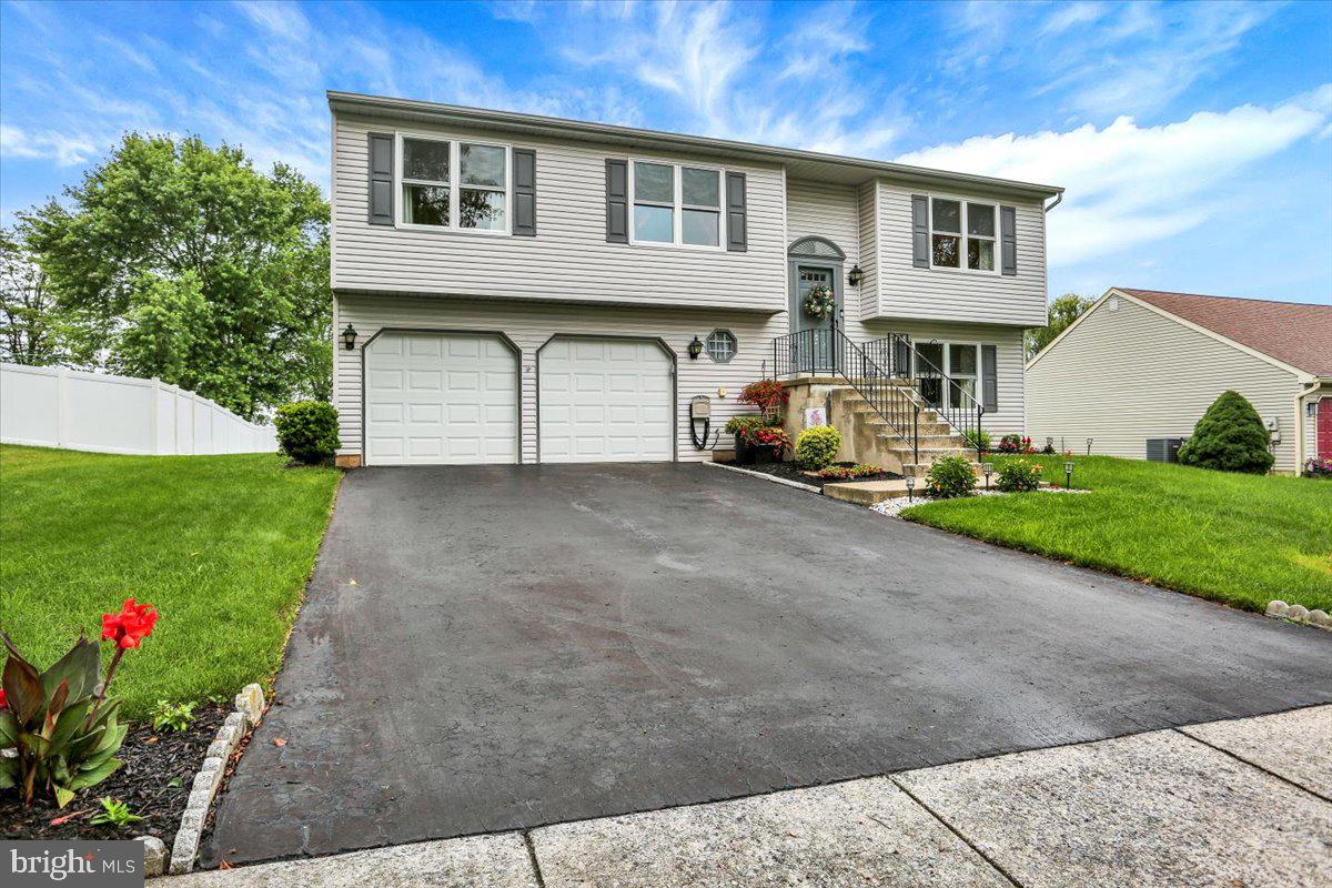6 DOGWOOD DRIVE