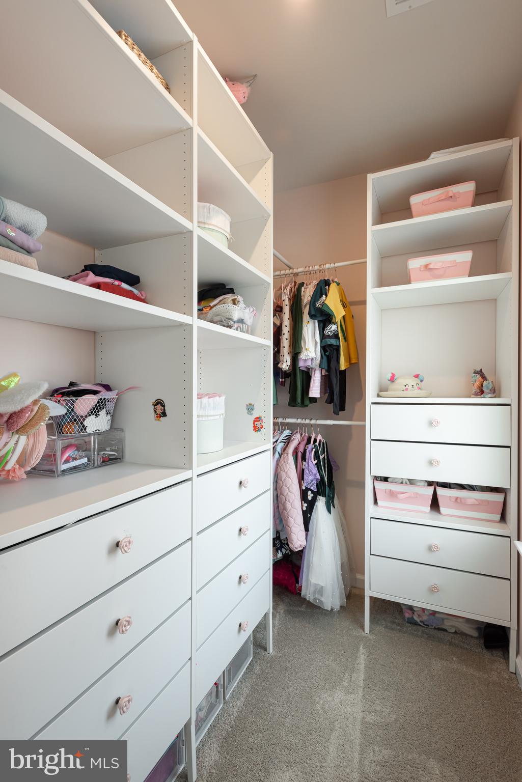 BRADFORD WALK - Residential