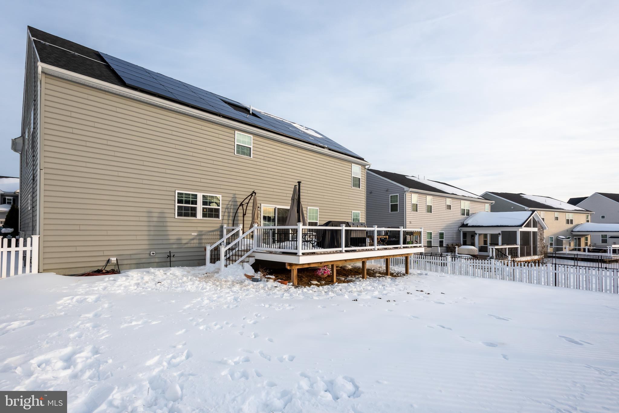 BRADFORD WALK - Residential