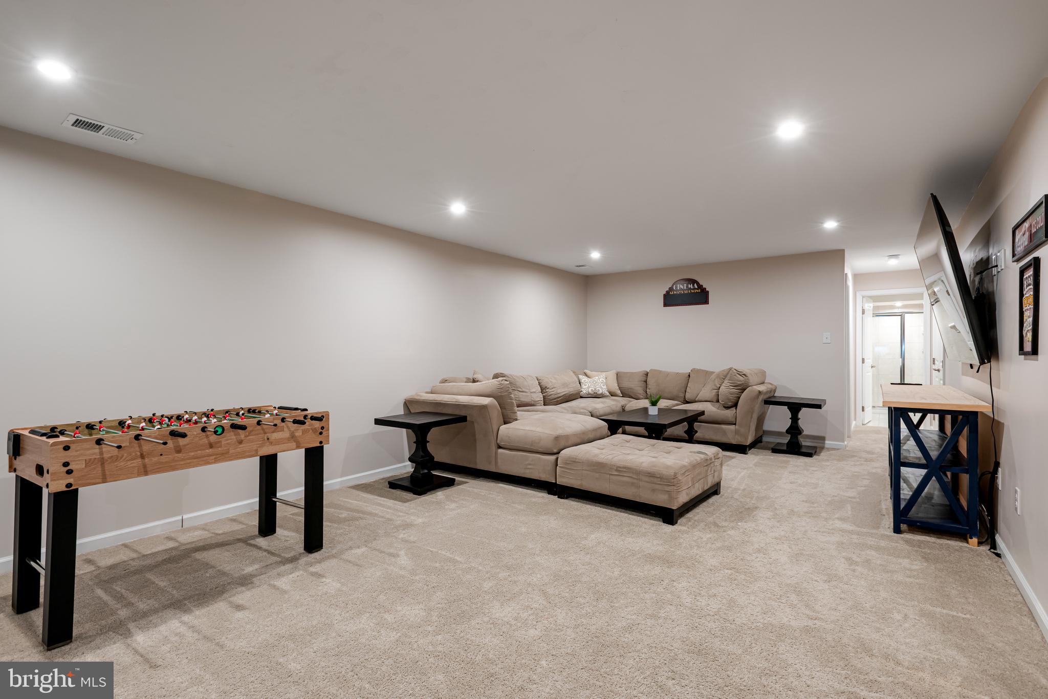 BRADFORD WALK - Residential