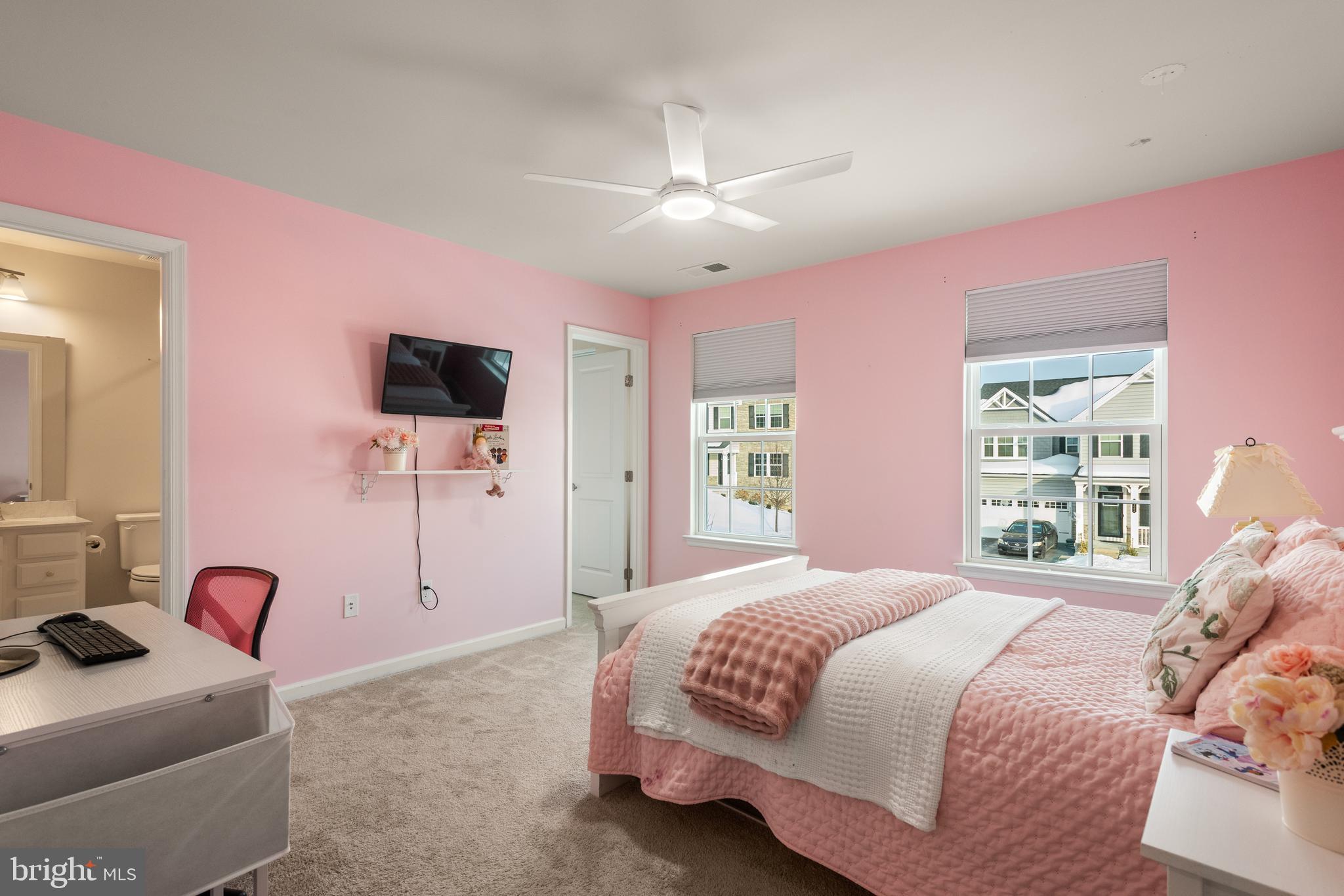 BRADFORD WALK - Residential