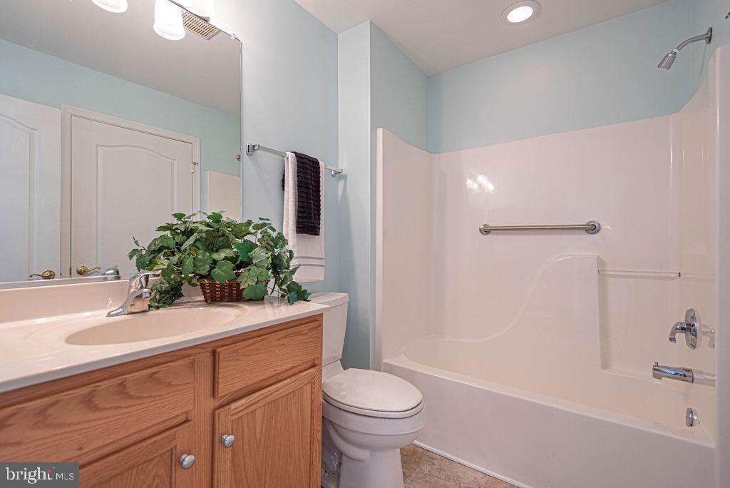 OCEAN PINES - THE PARKE - Residential