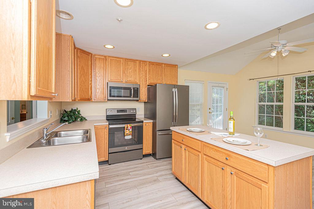 OCEAN PINES - THE PARKE - Residential