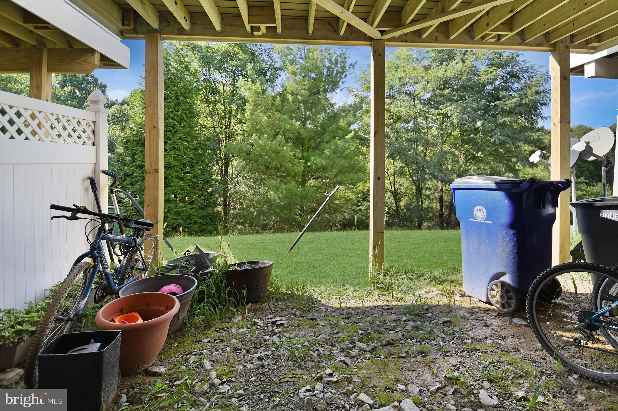 VILLAGES OF URBANA - Residential Lease