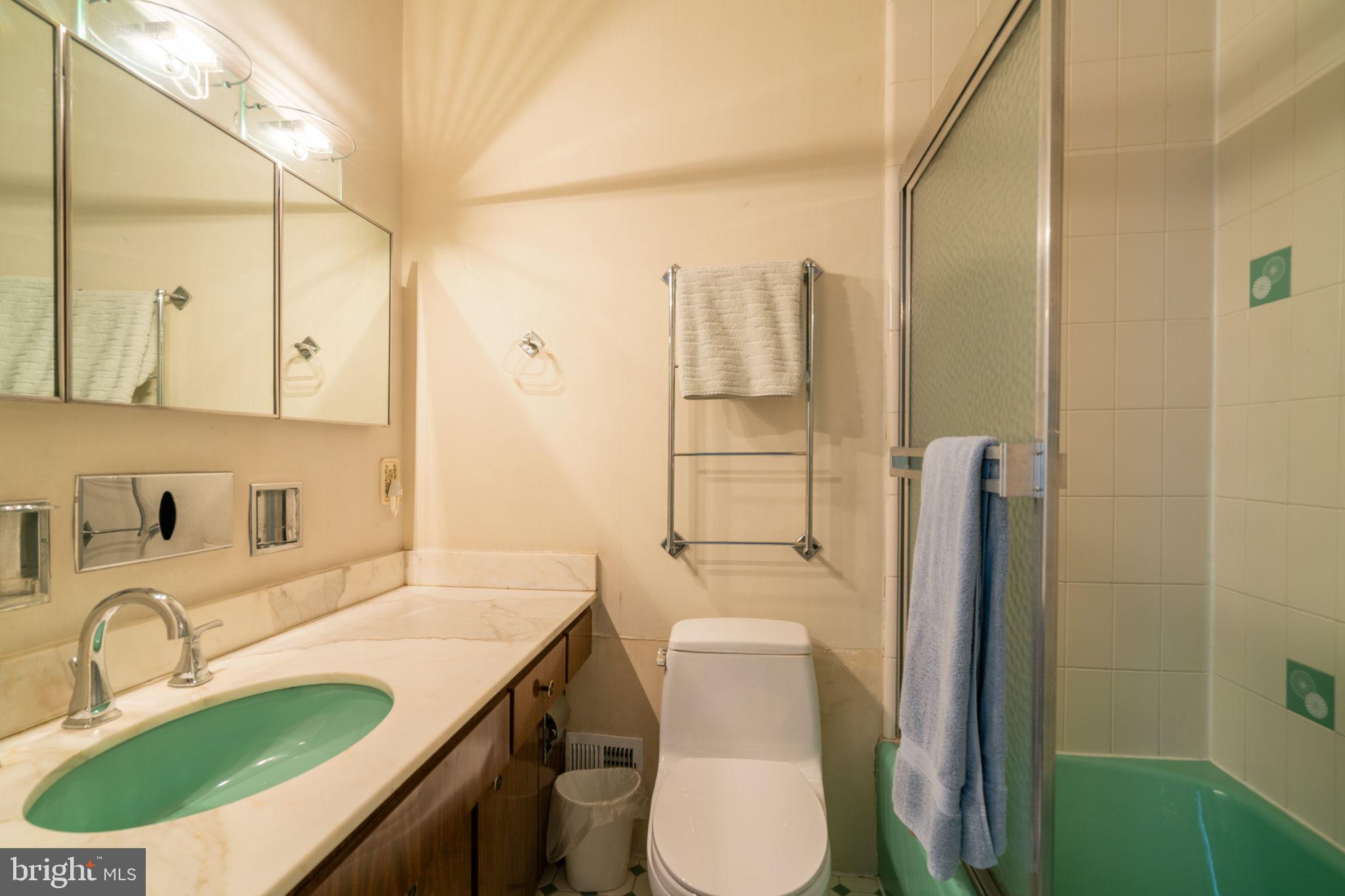 DUNLOP HILLS - Residential