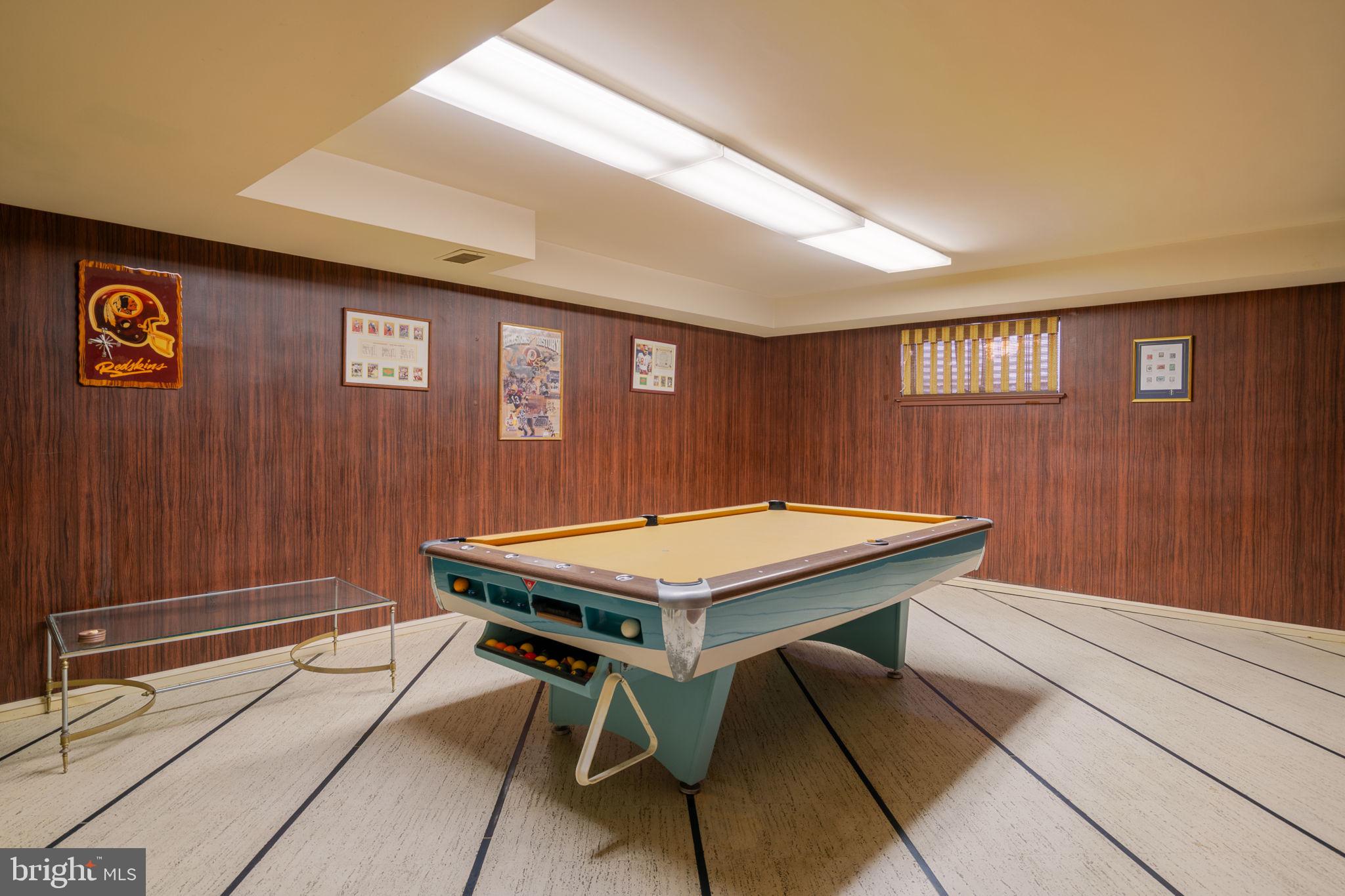 DUNLOP HILLS - Residential