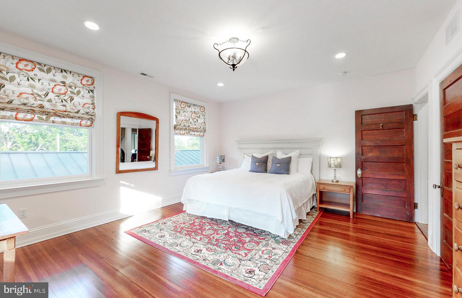 SPARKS GLENCOE - Residential