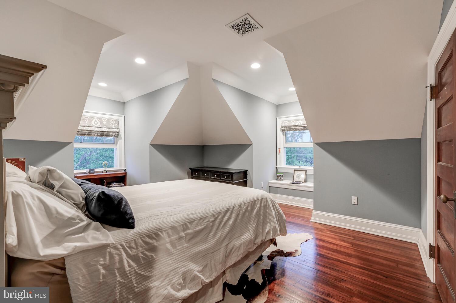 SPARKS GLENCOE - Residential