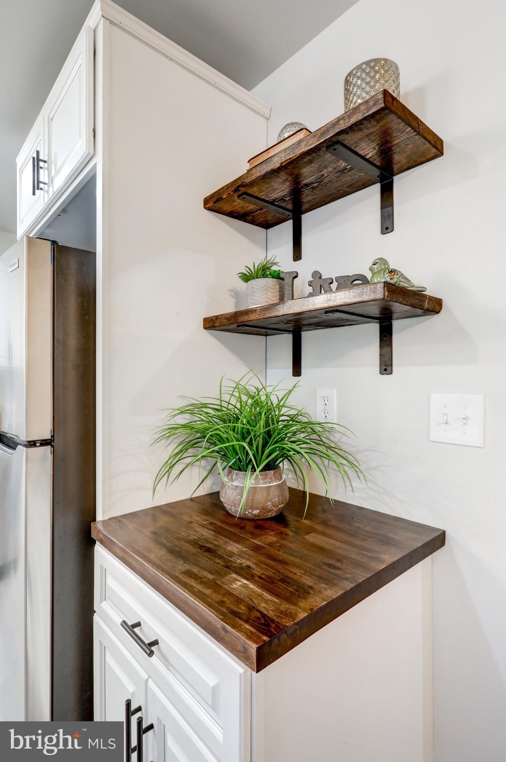 PENN MANOR - Residential