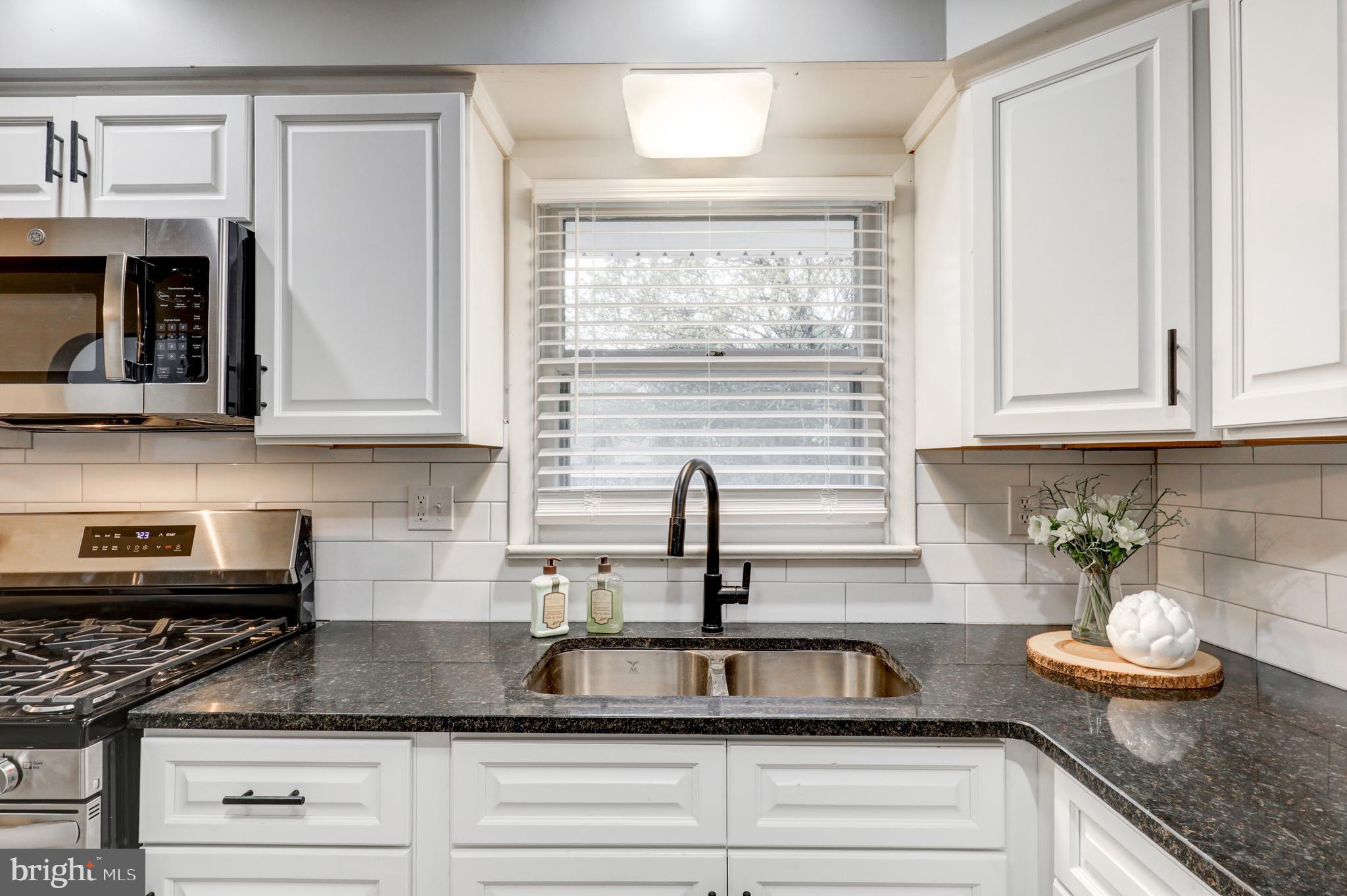 PENN MANOR - Residential