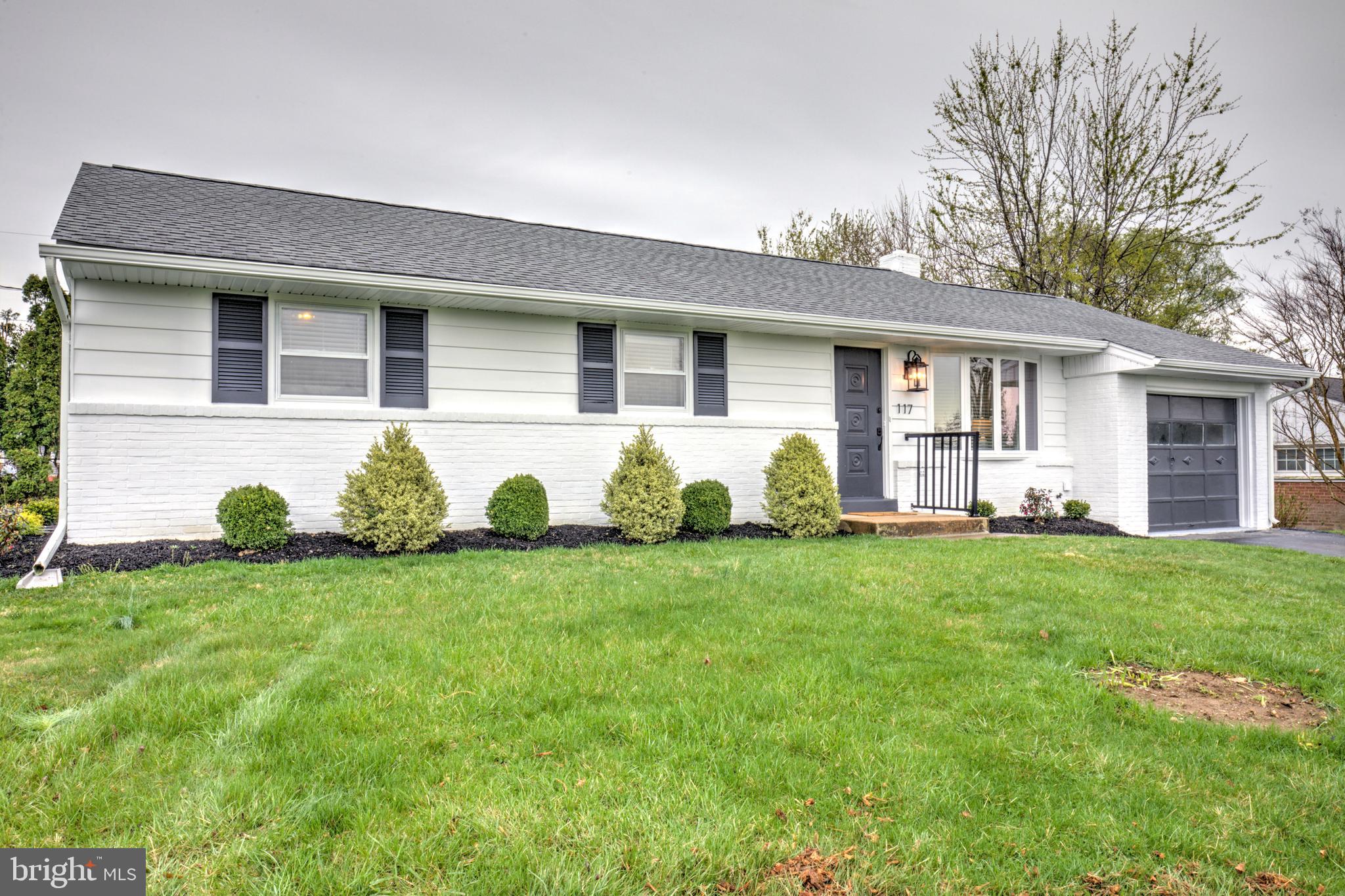 PENN MANOR - Residential