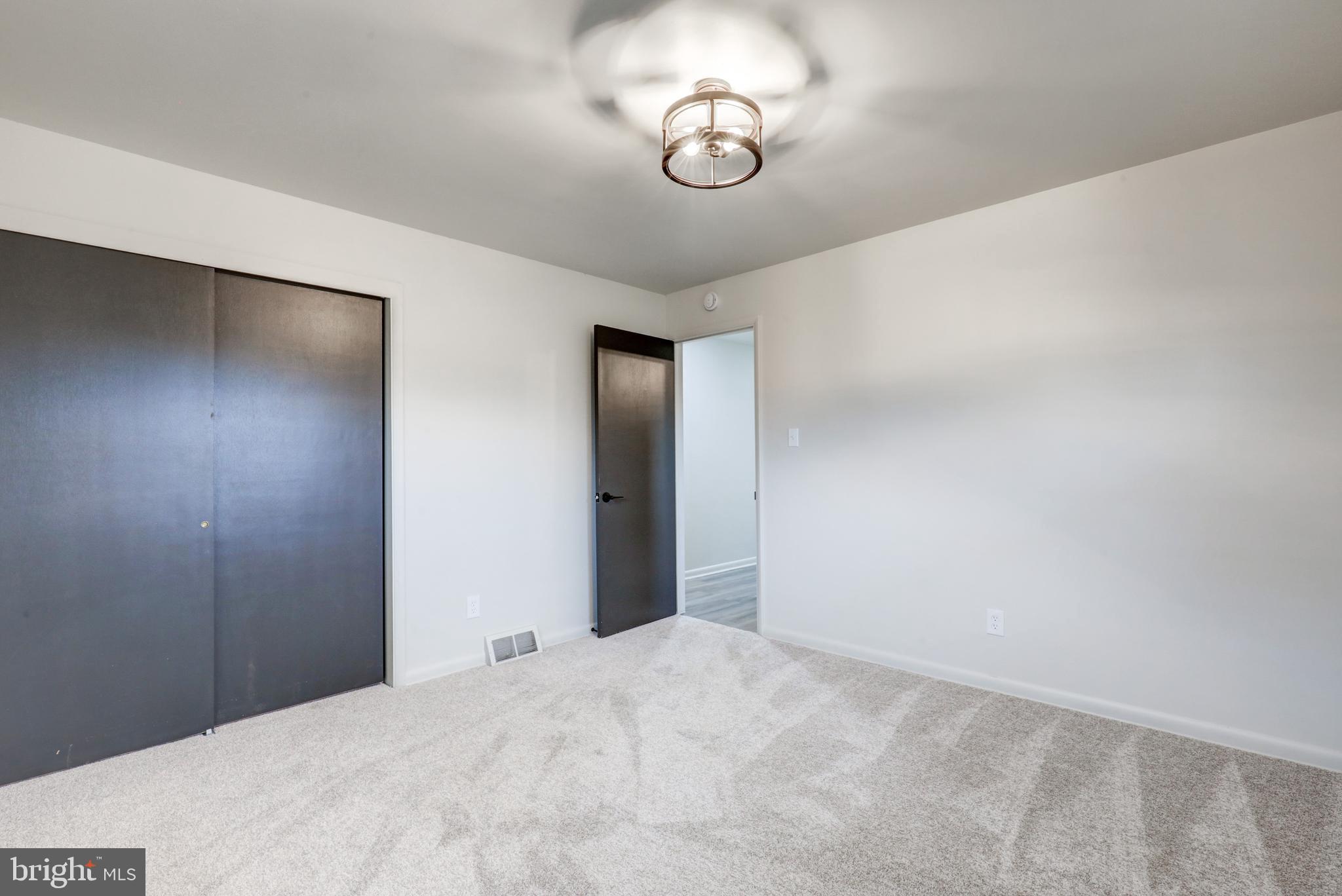 PENN MANOR - Residential