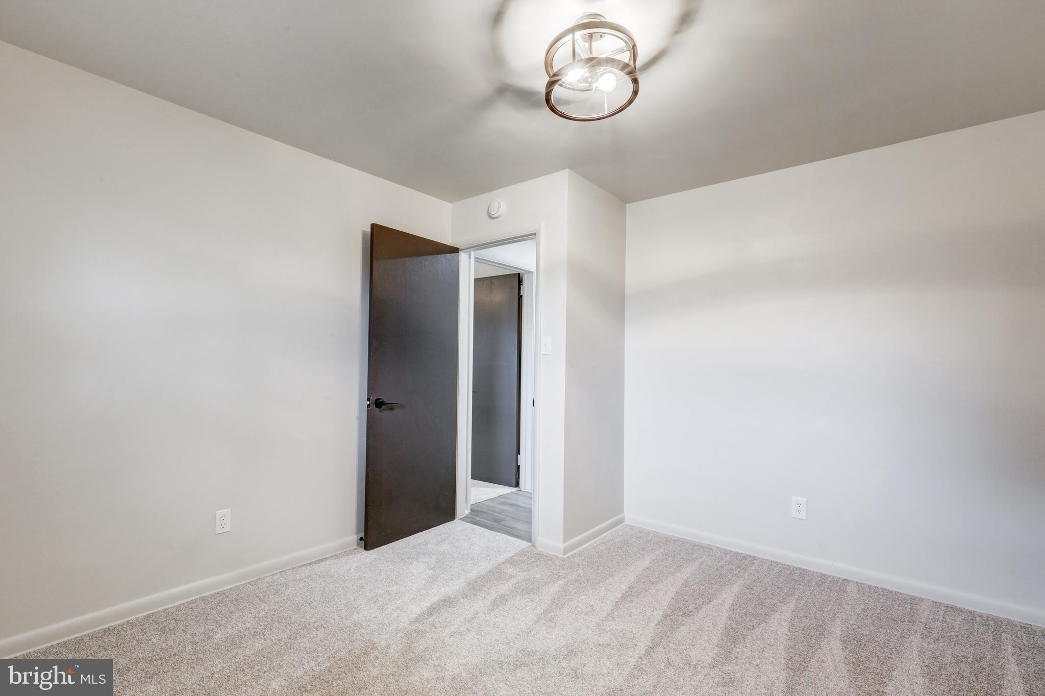 PENN MANOR - Residential