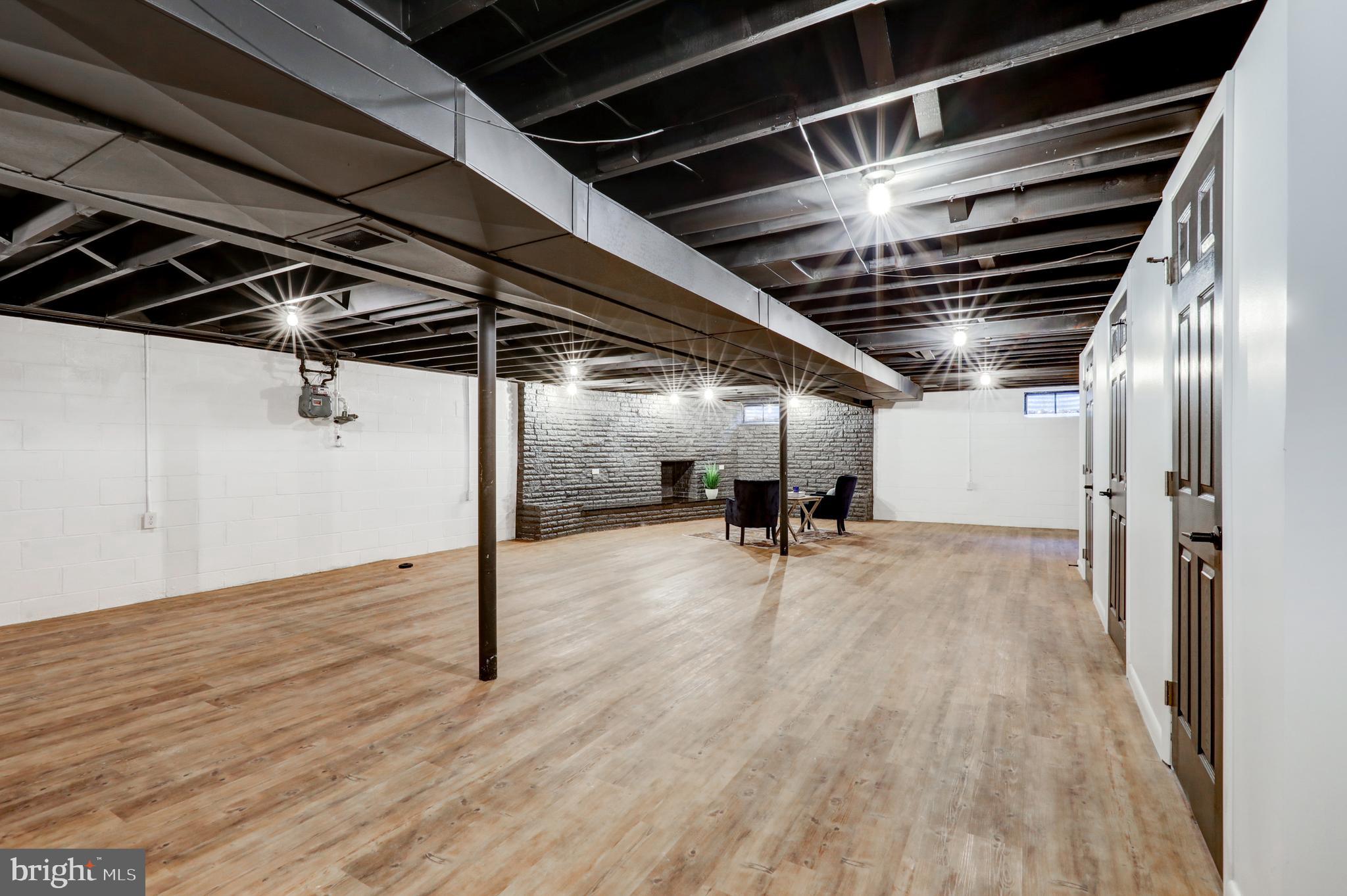 PENN MANOR - Residential