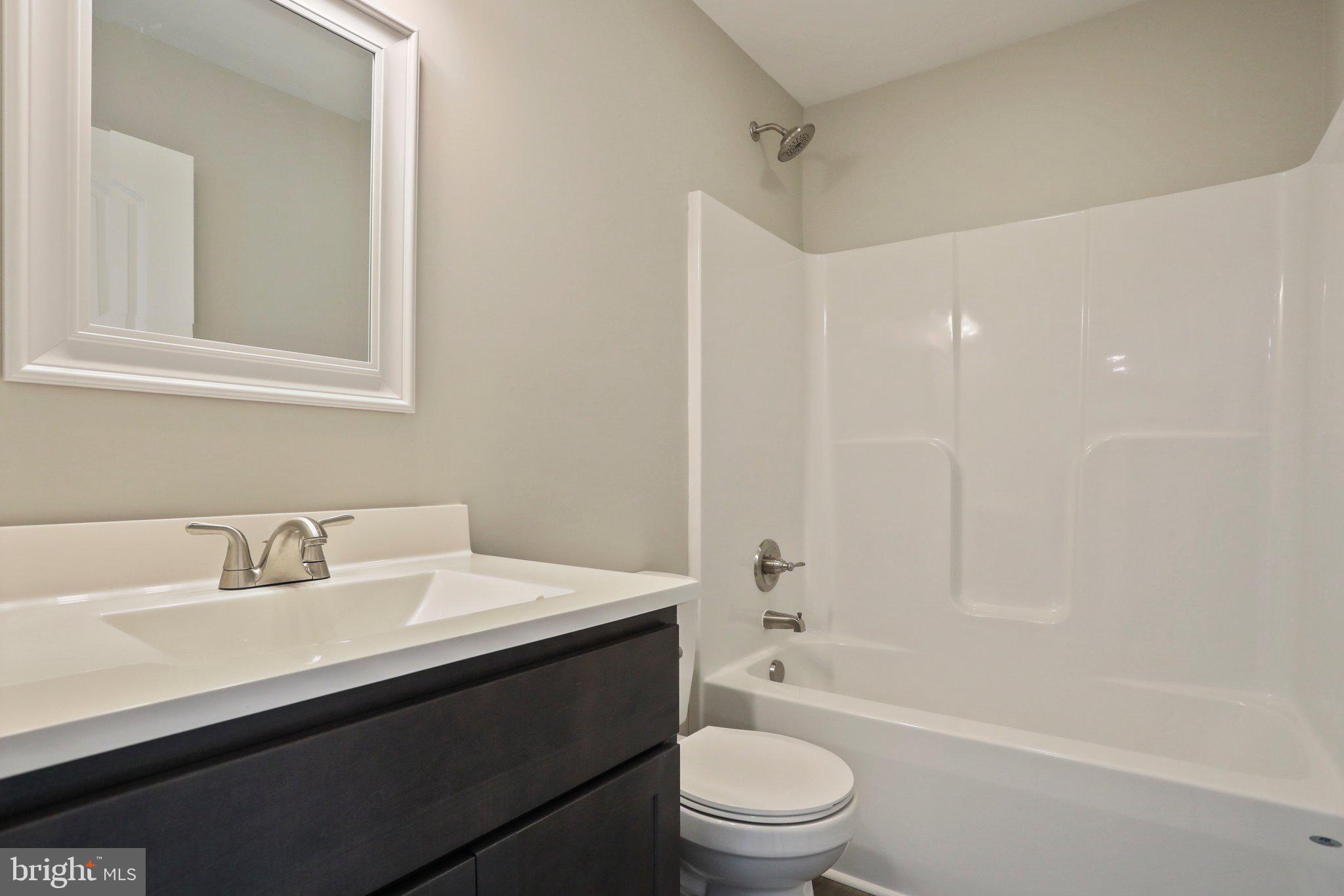 RED HILL - Residential