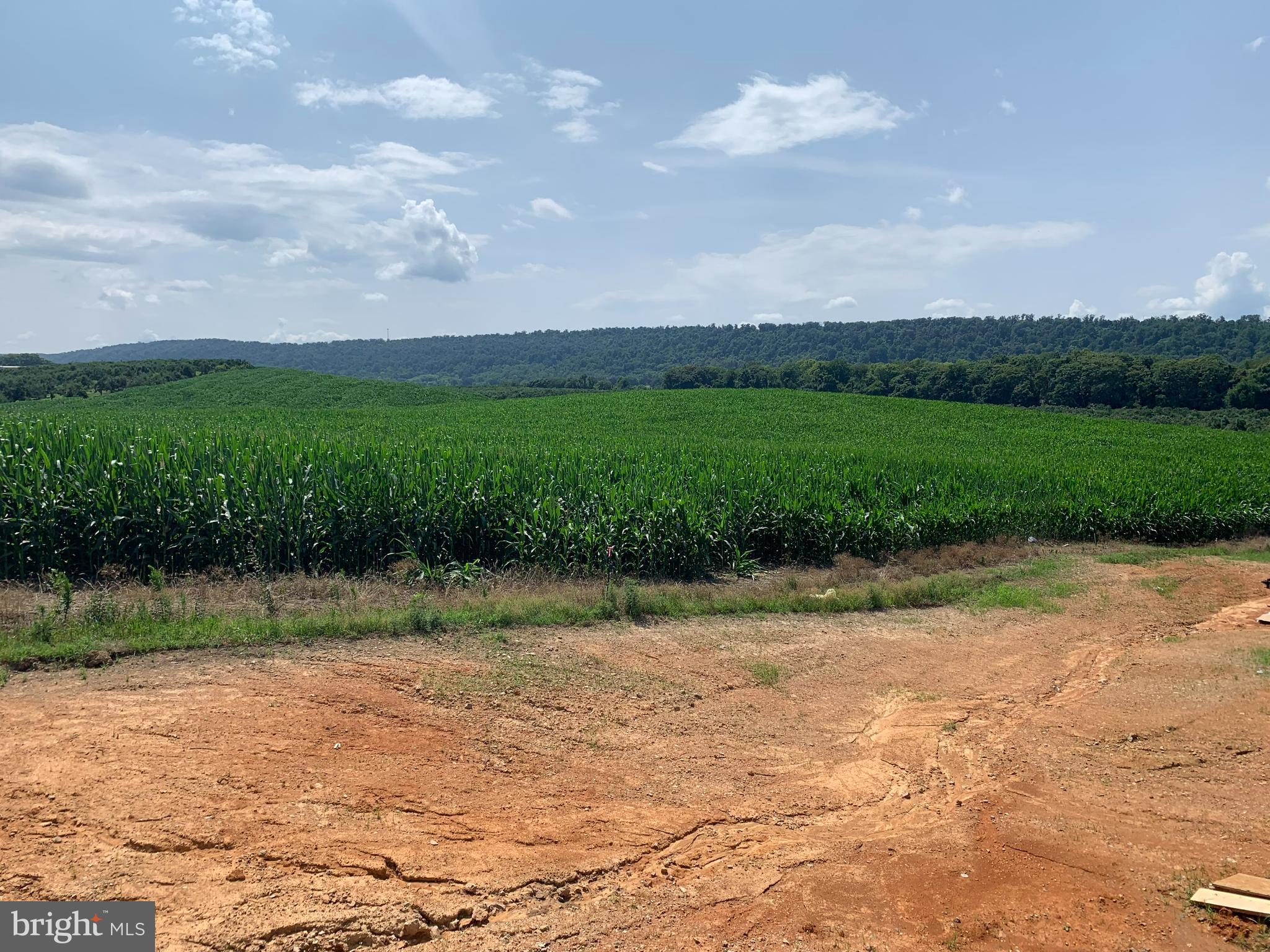 RED HILL - Residential