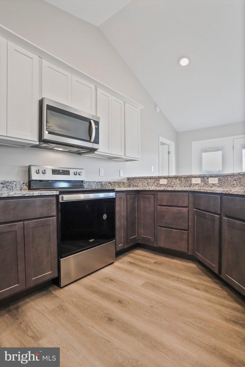 RED HILL - Residential