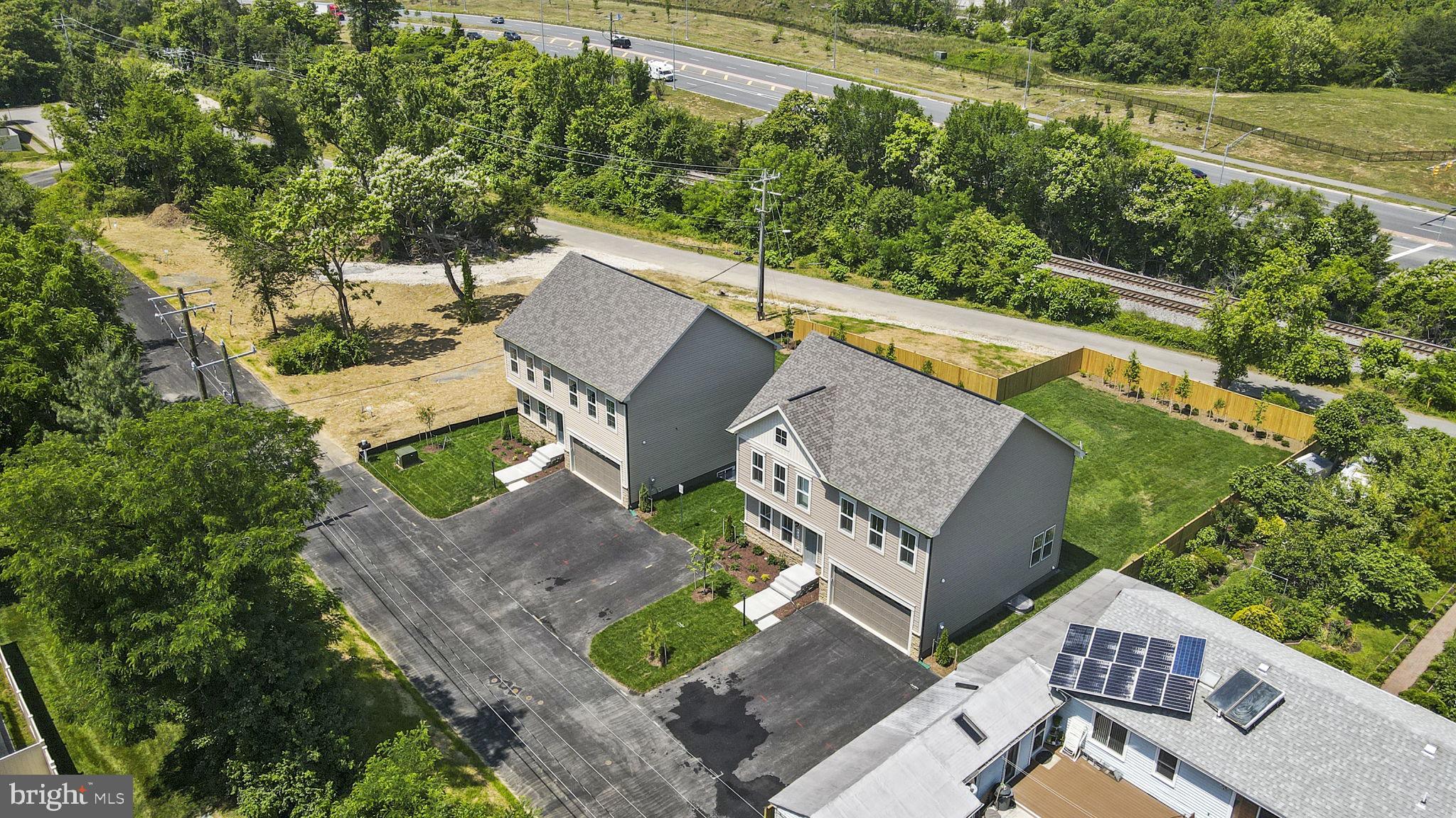 WOODBRIDGE - Residential