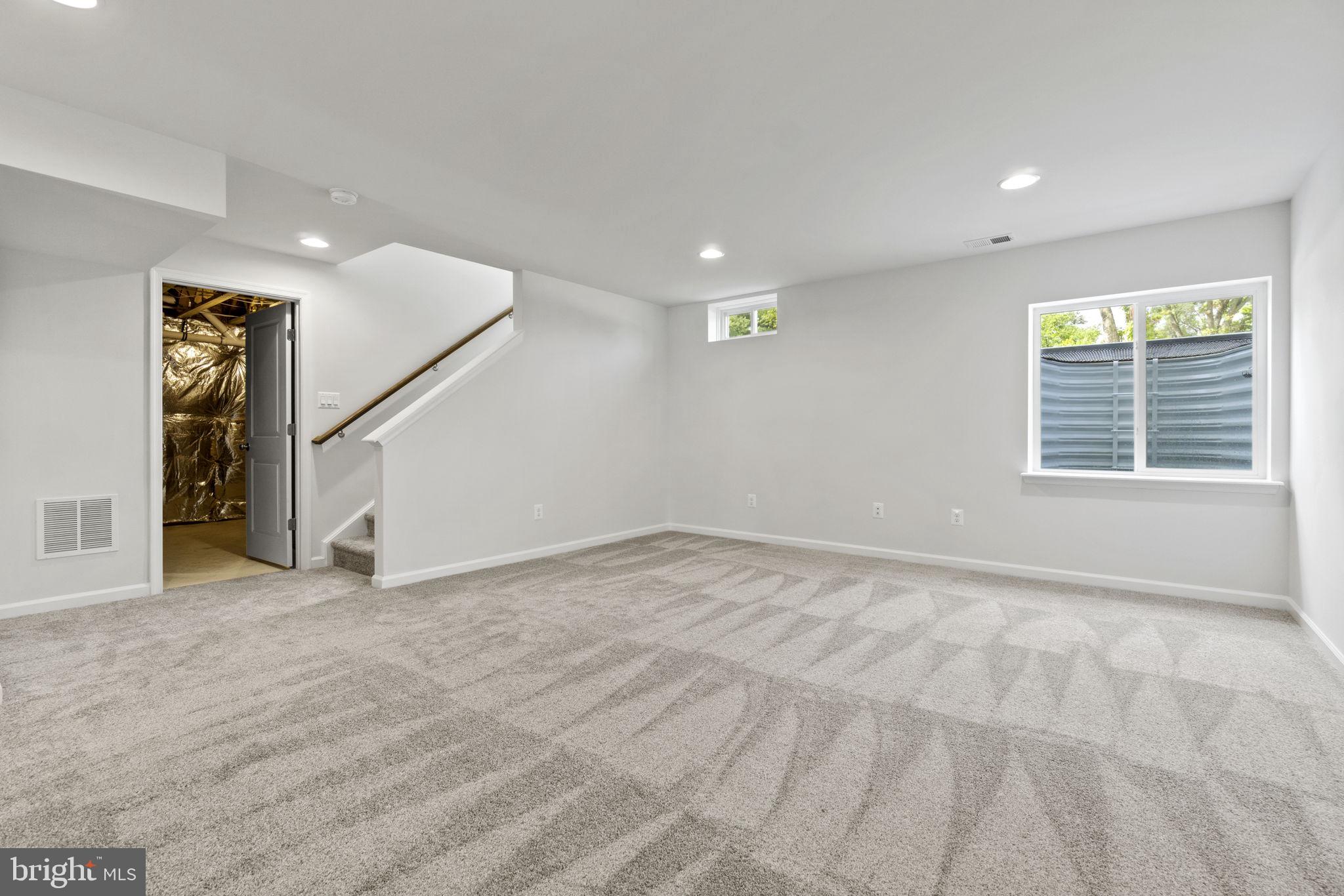 WOODBRIDGE - Residential