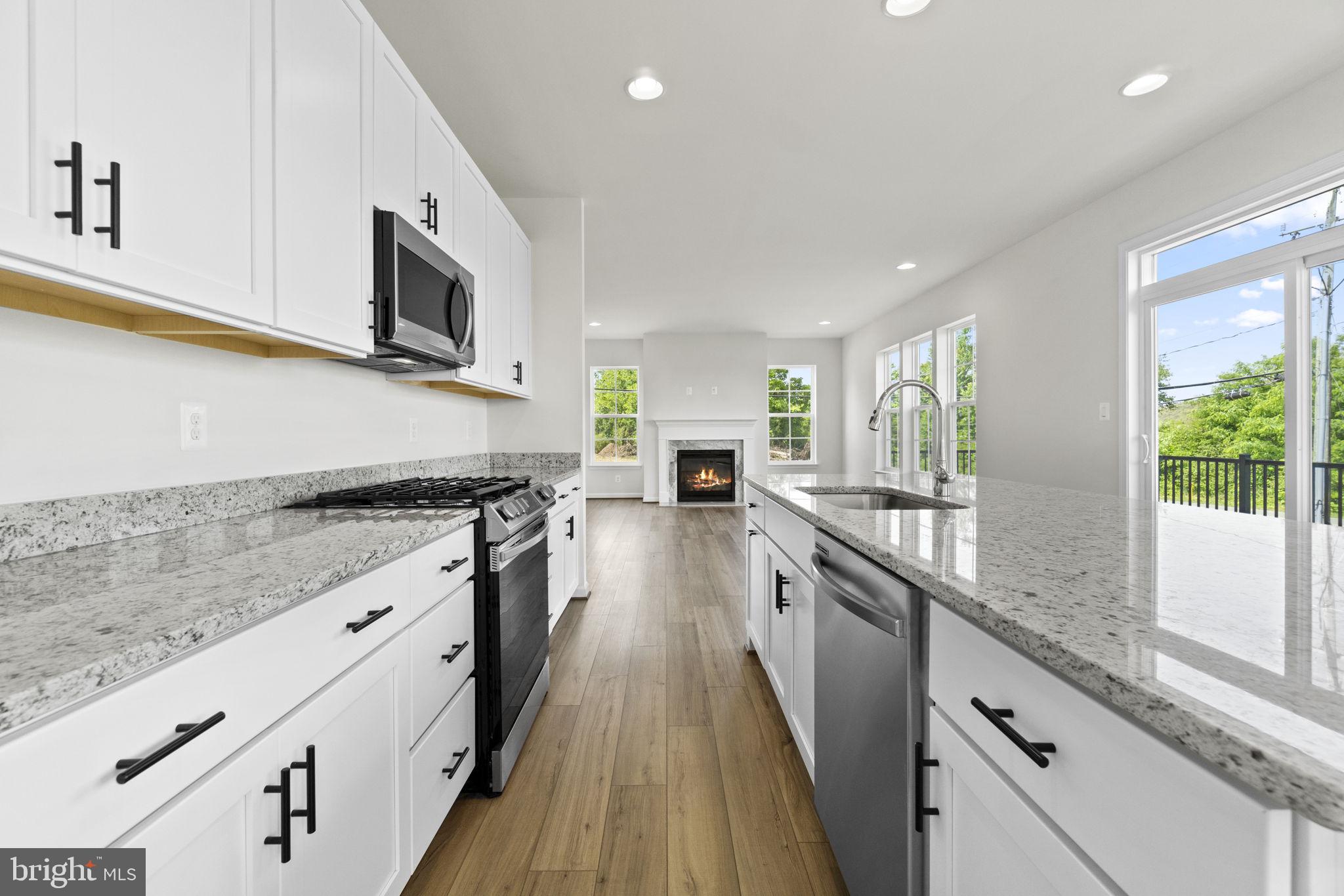 WOODBRIDGE - Residential