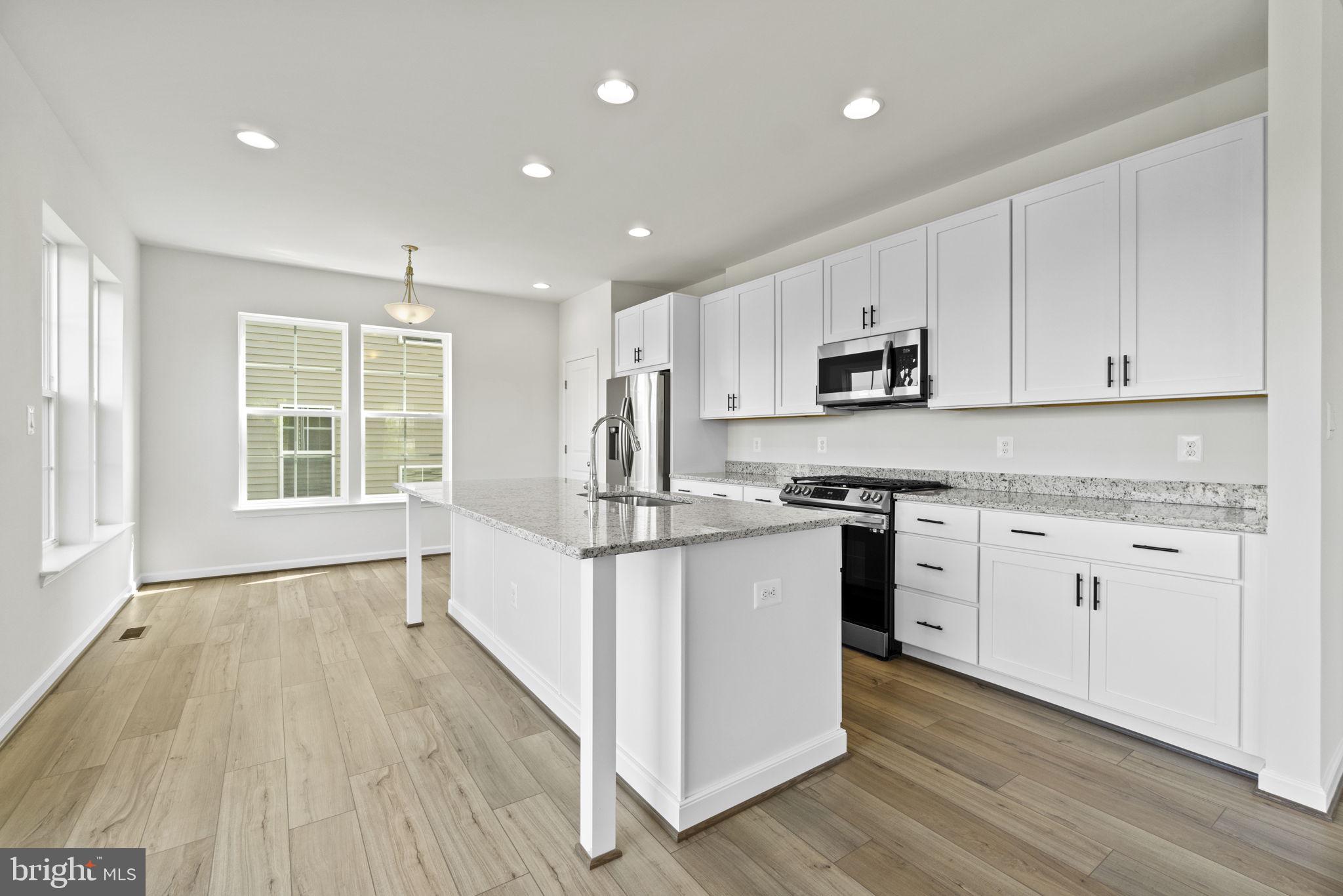 WOODBRIDGE - Residential