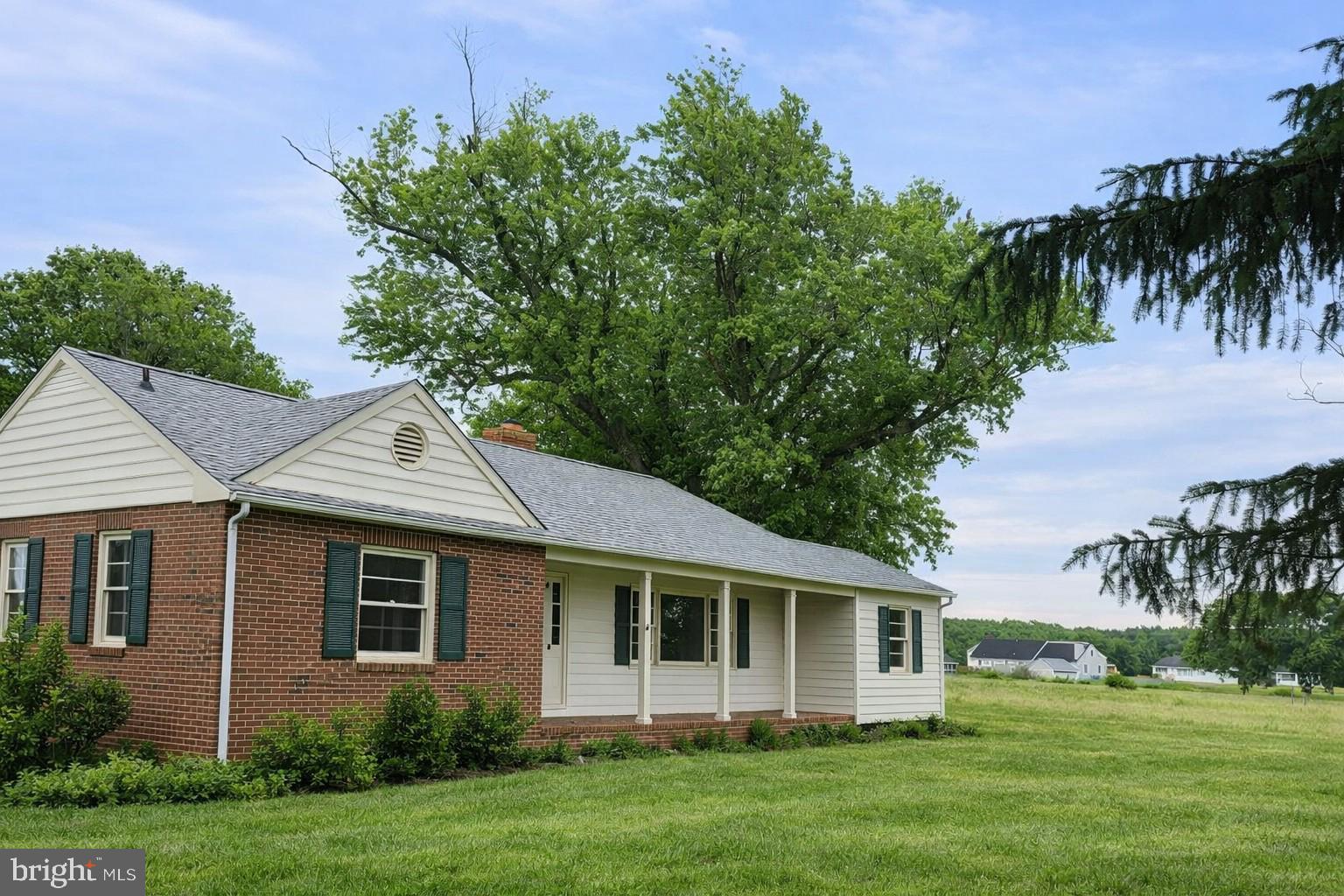 8432 MEADOW BRIDGE