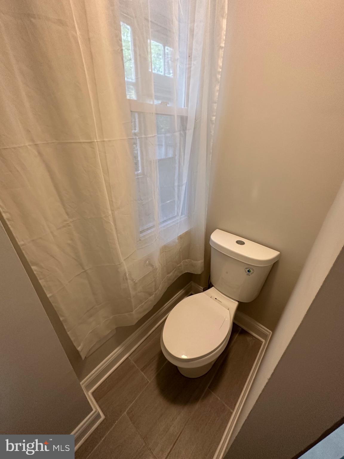 HAMPDEN HISTORIC DISTRICT - Residential Lease