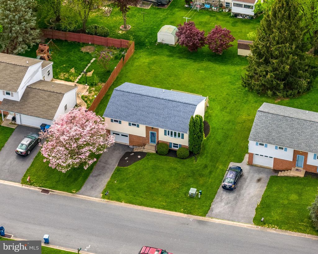 Photo of 3076 Todd Lane, Lancaster, PA 17601 (MLS # PALA2050344)