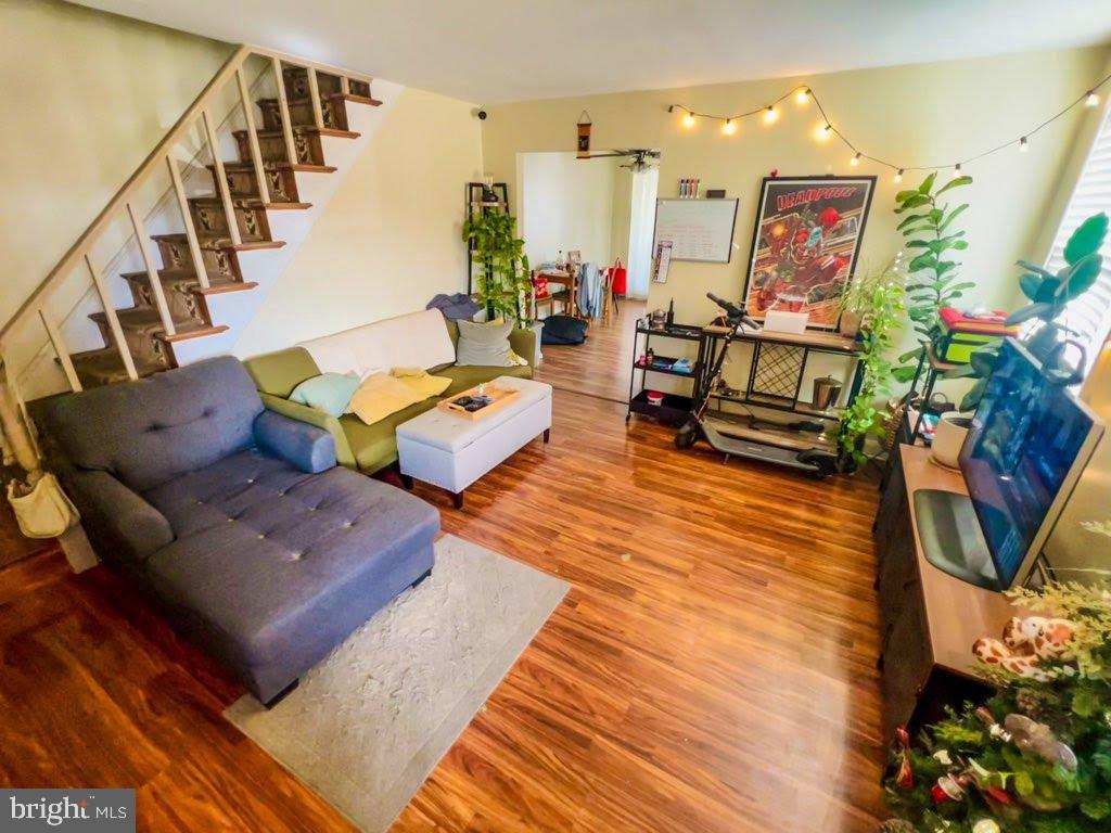 LLANERCH - Residential Lease