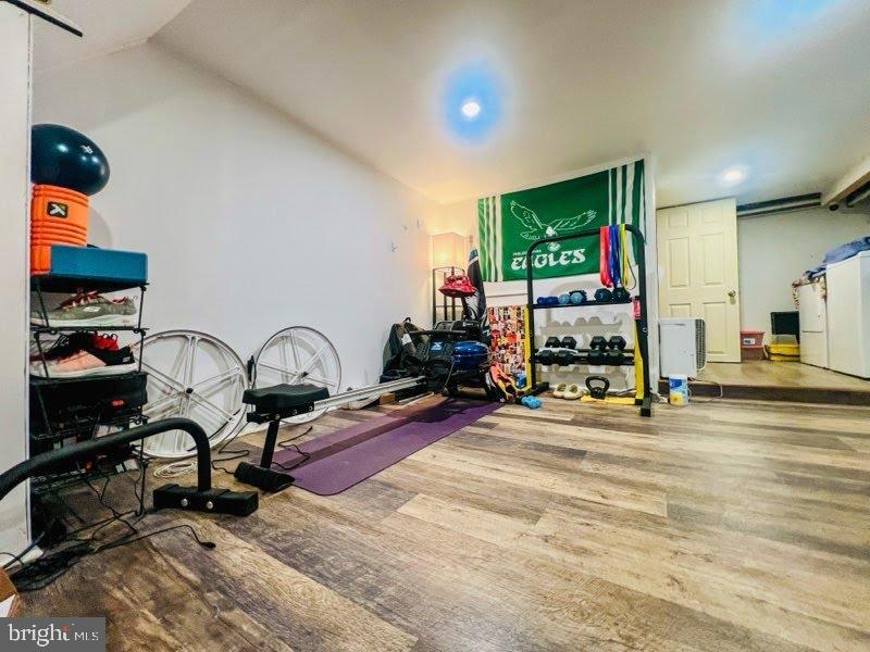 LLANERCH - Residential Lease