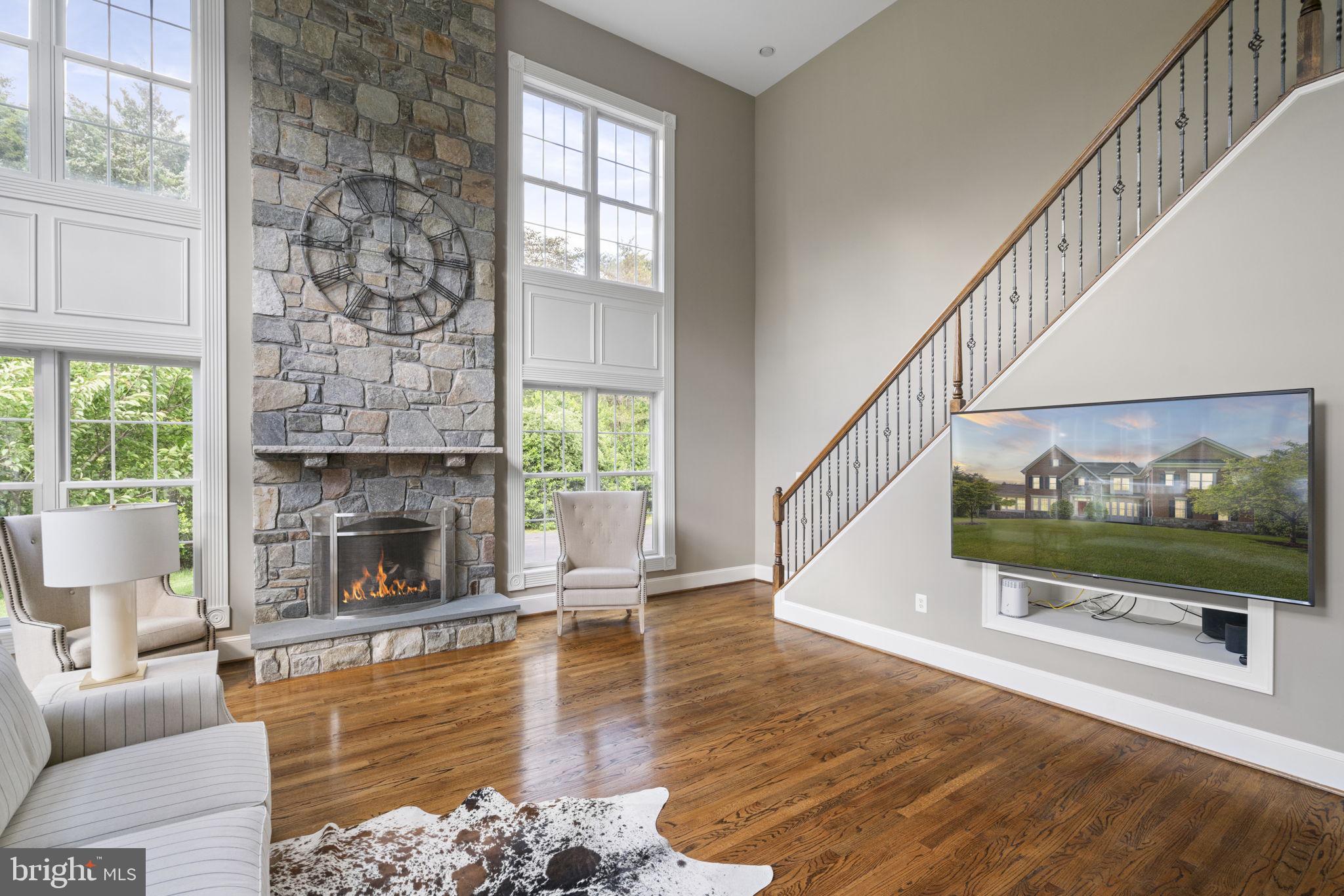 CROOKED CREEK - Residential