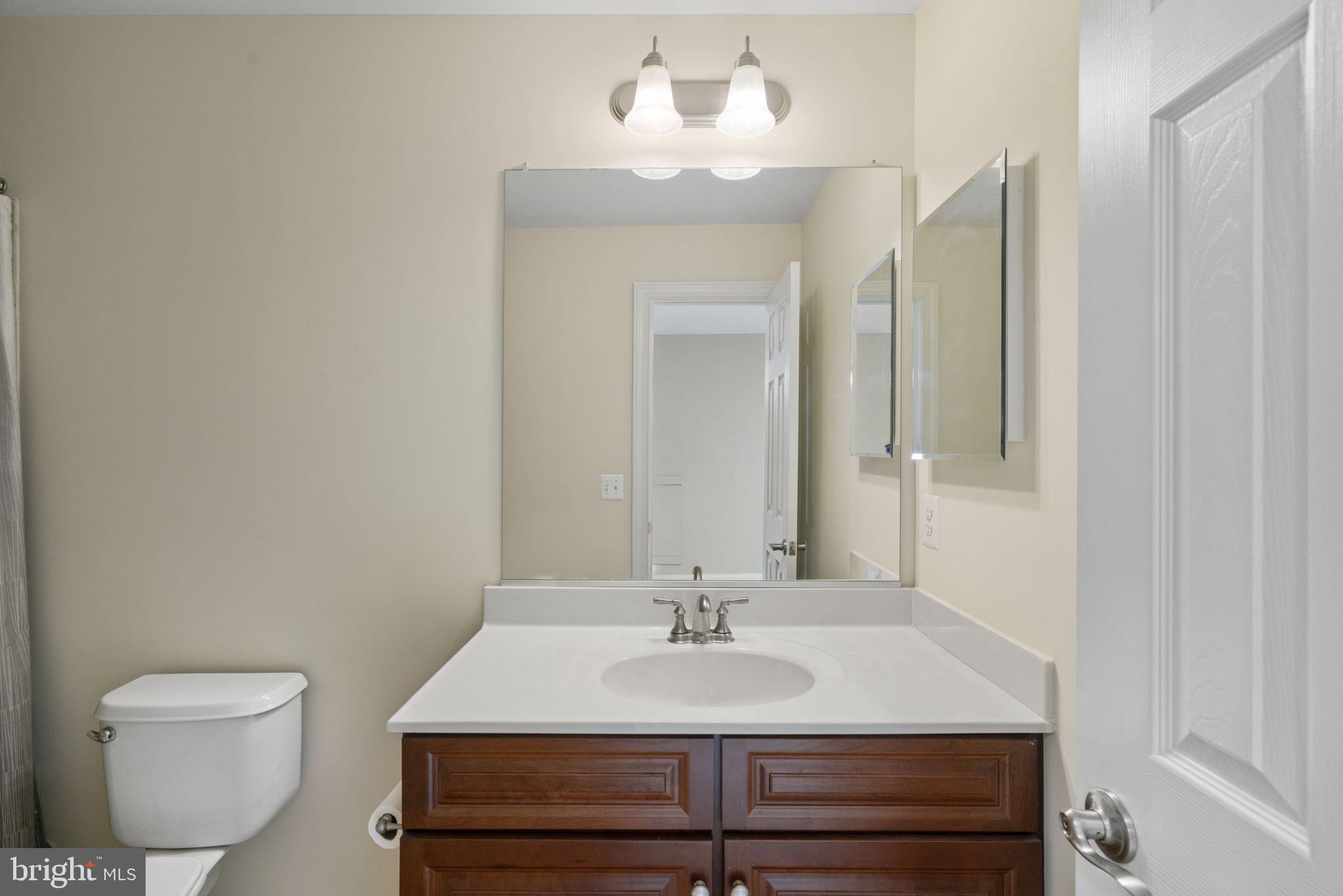 CROOKED CREEK - Residential