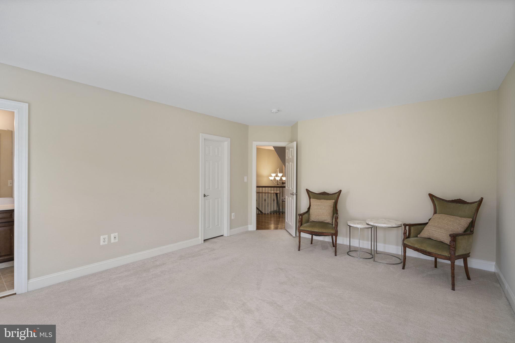 CROOKED CREEK - Residential