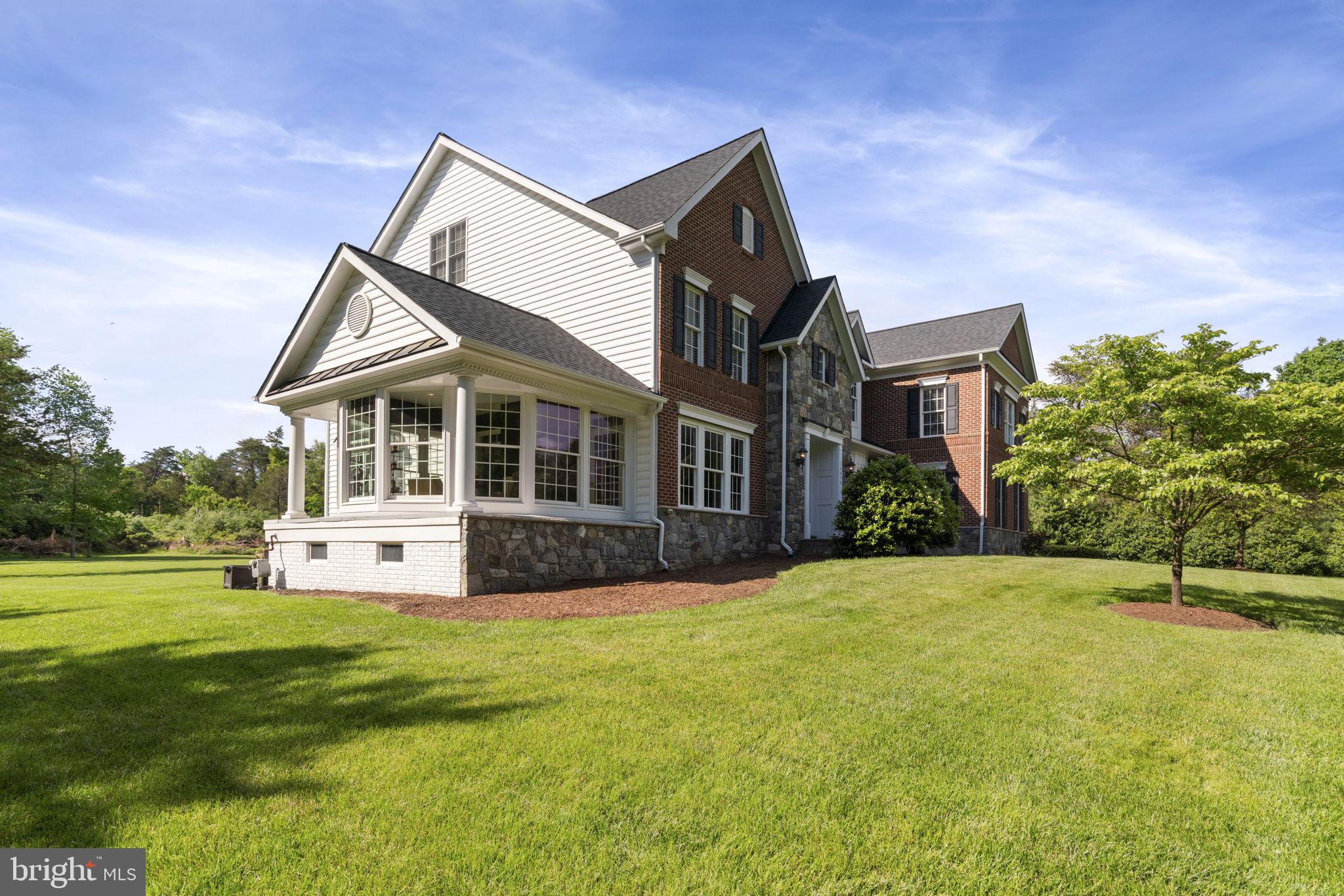 CROOKED CREEK - Residential