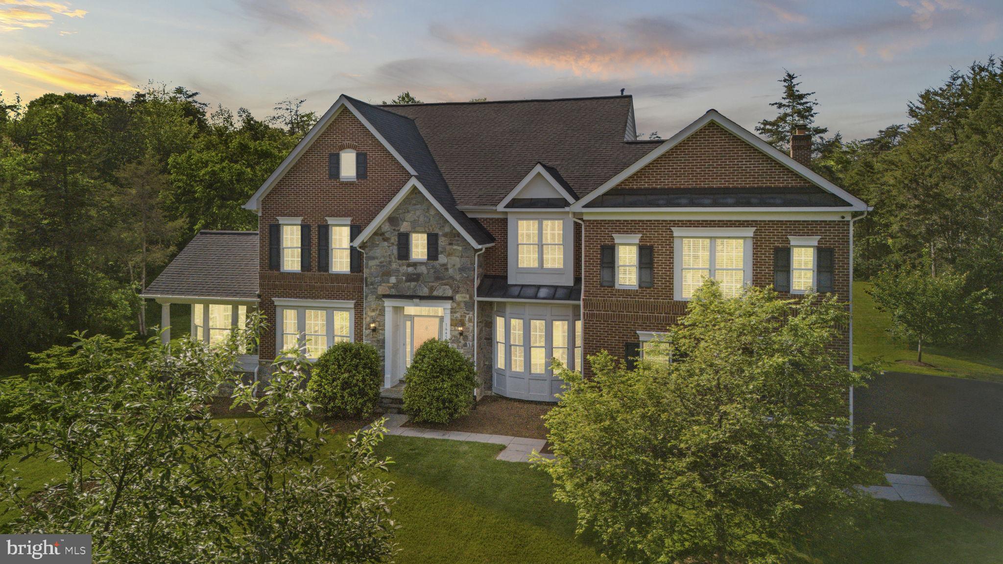 CROOKED CREEK - Residential