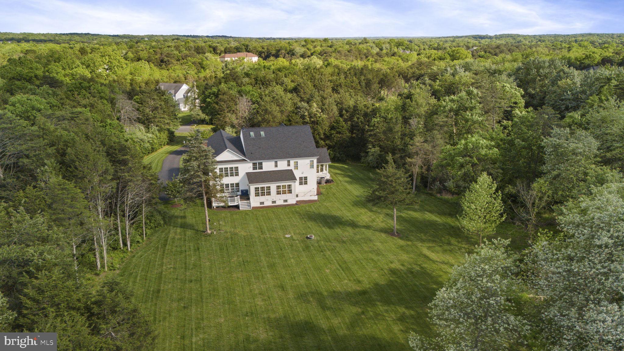 CROOKED CREEK - Residential