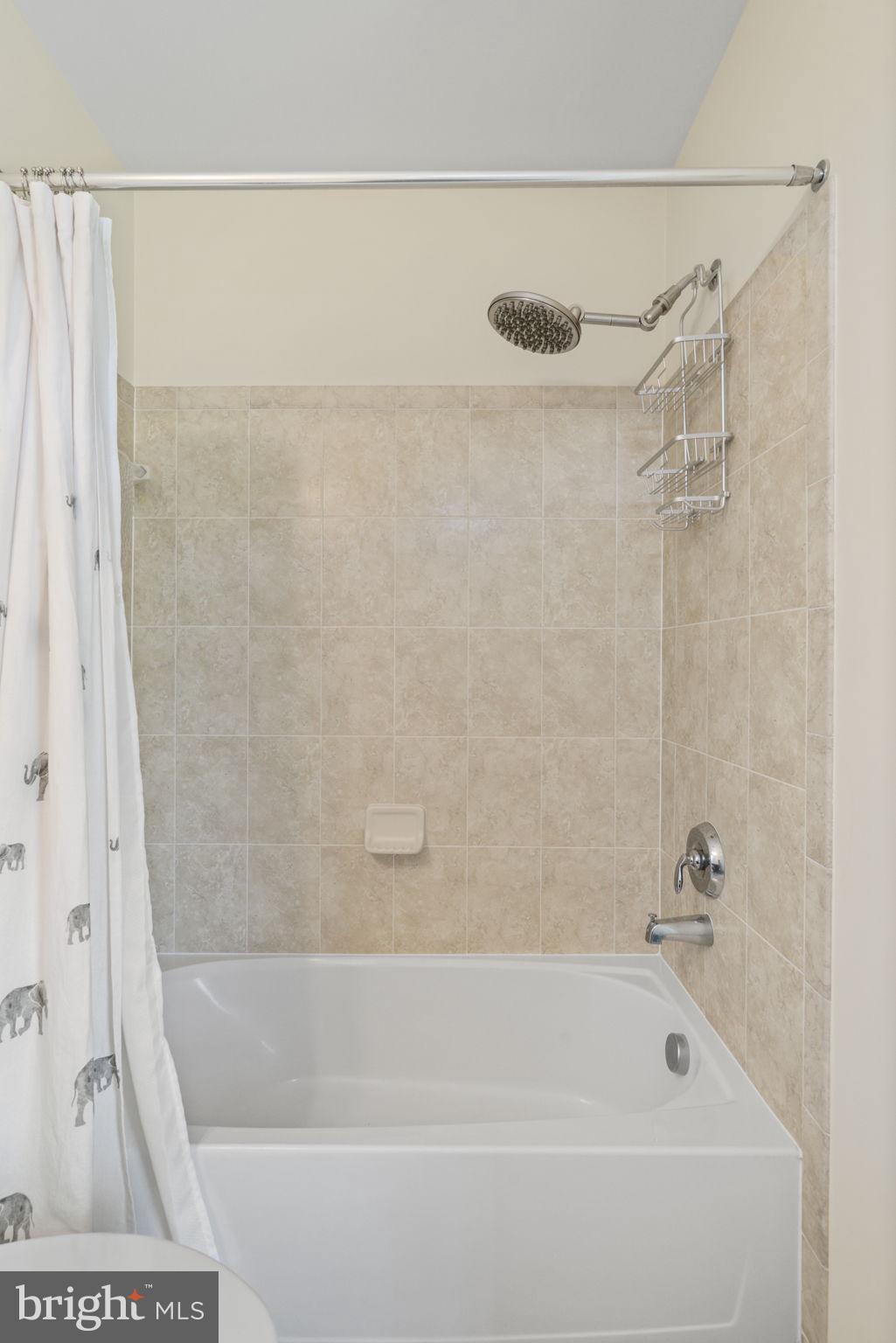 CROOKED CREEK - Residential