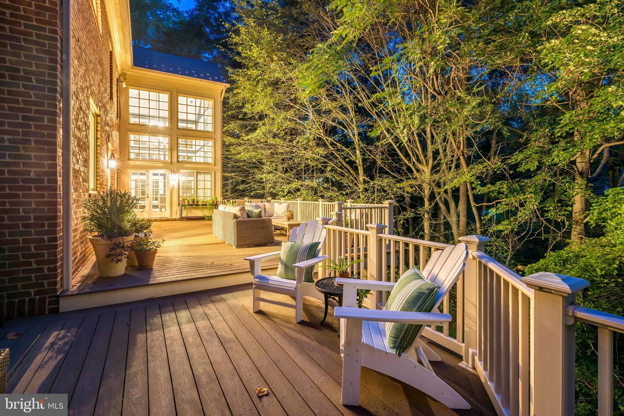 FALCON RIDGE - Residential