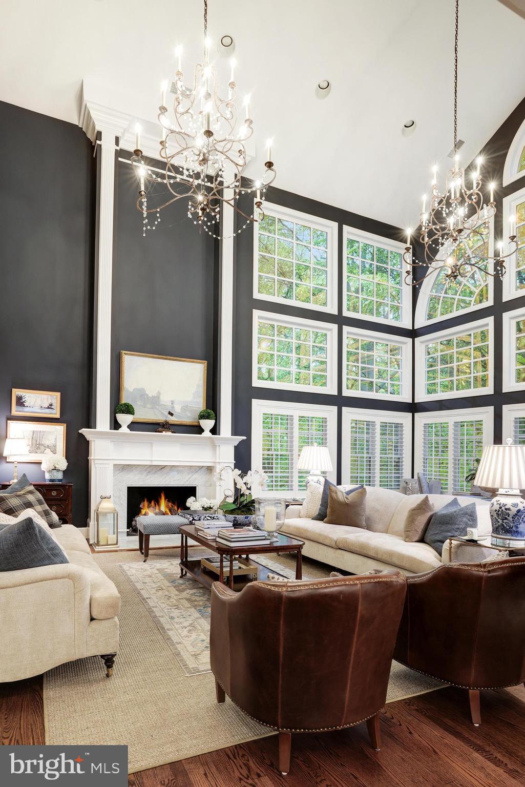 FALCON RIDGE - Residential