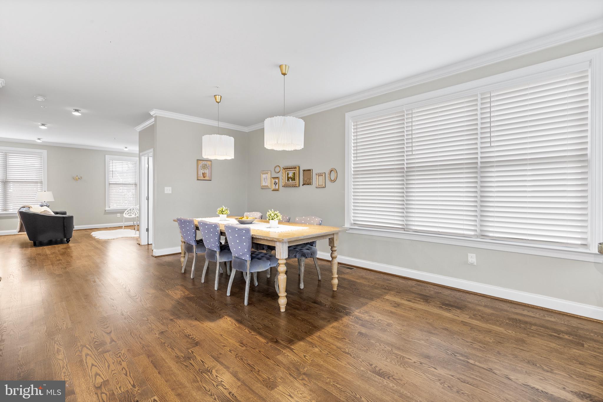 BRYN MAWR - Residential