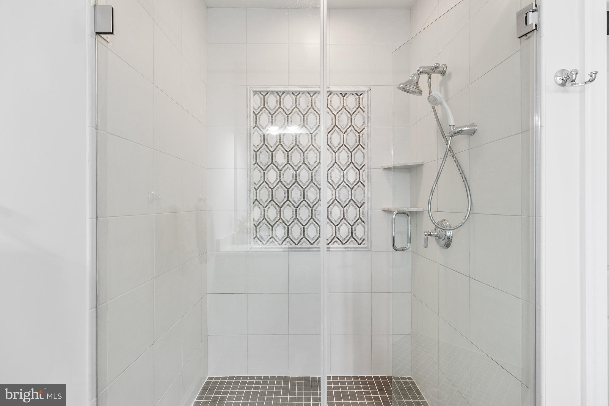 BRYN MAWR - Residential