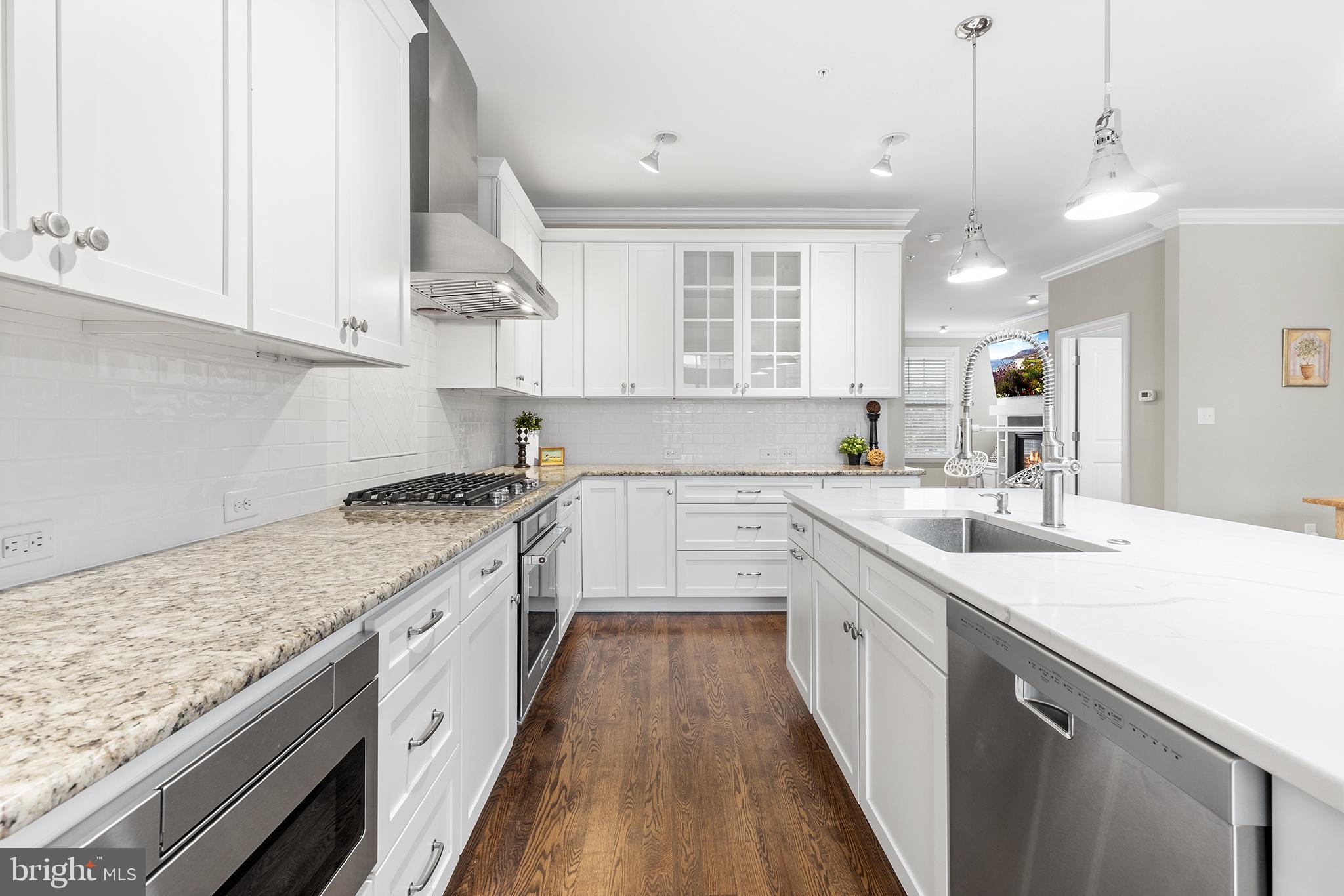 BRYN MAWR - Residential