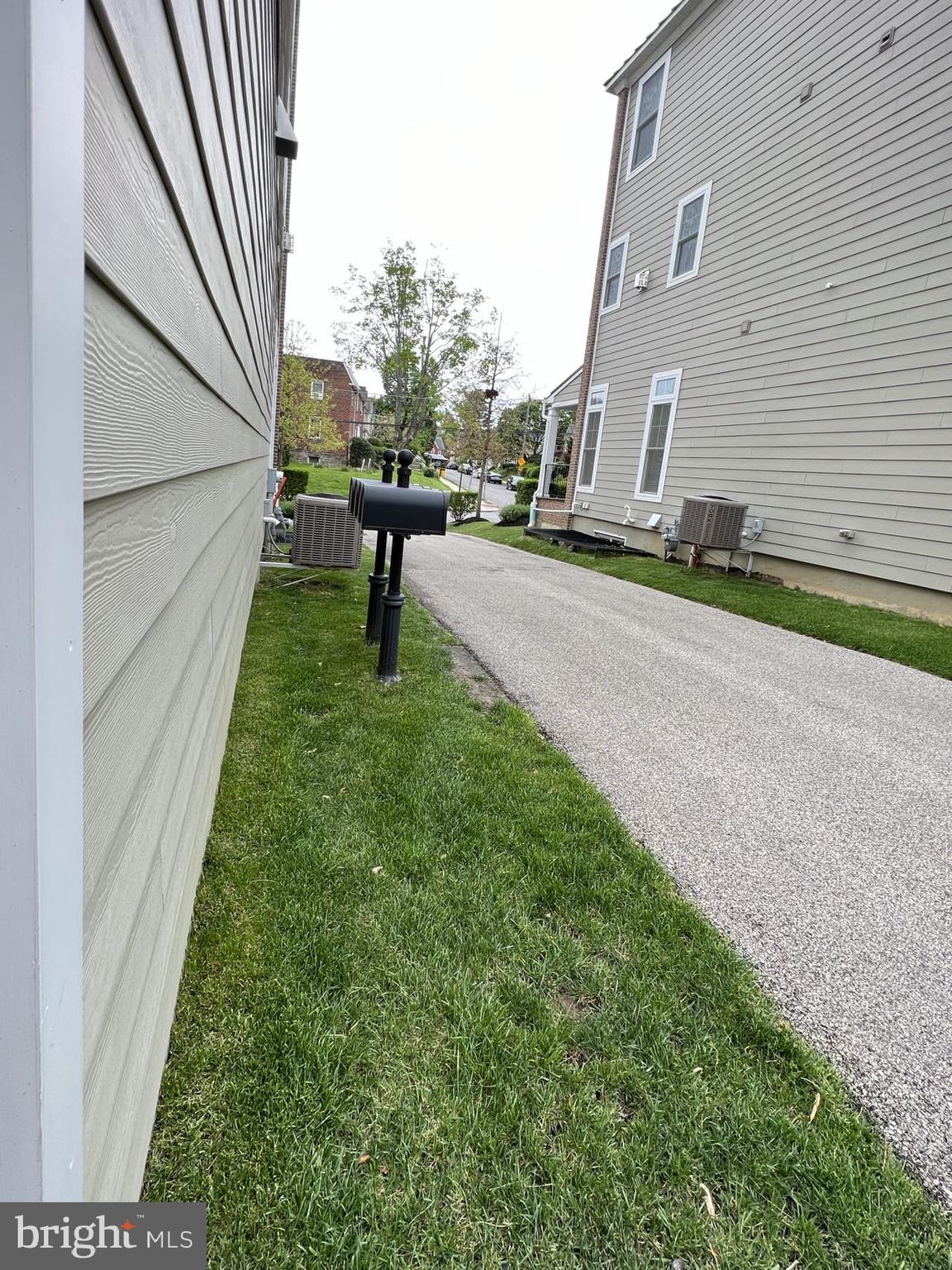 BRYN MAWR - Residential