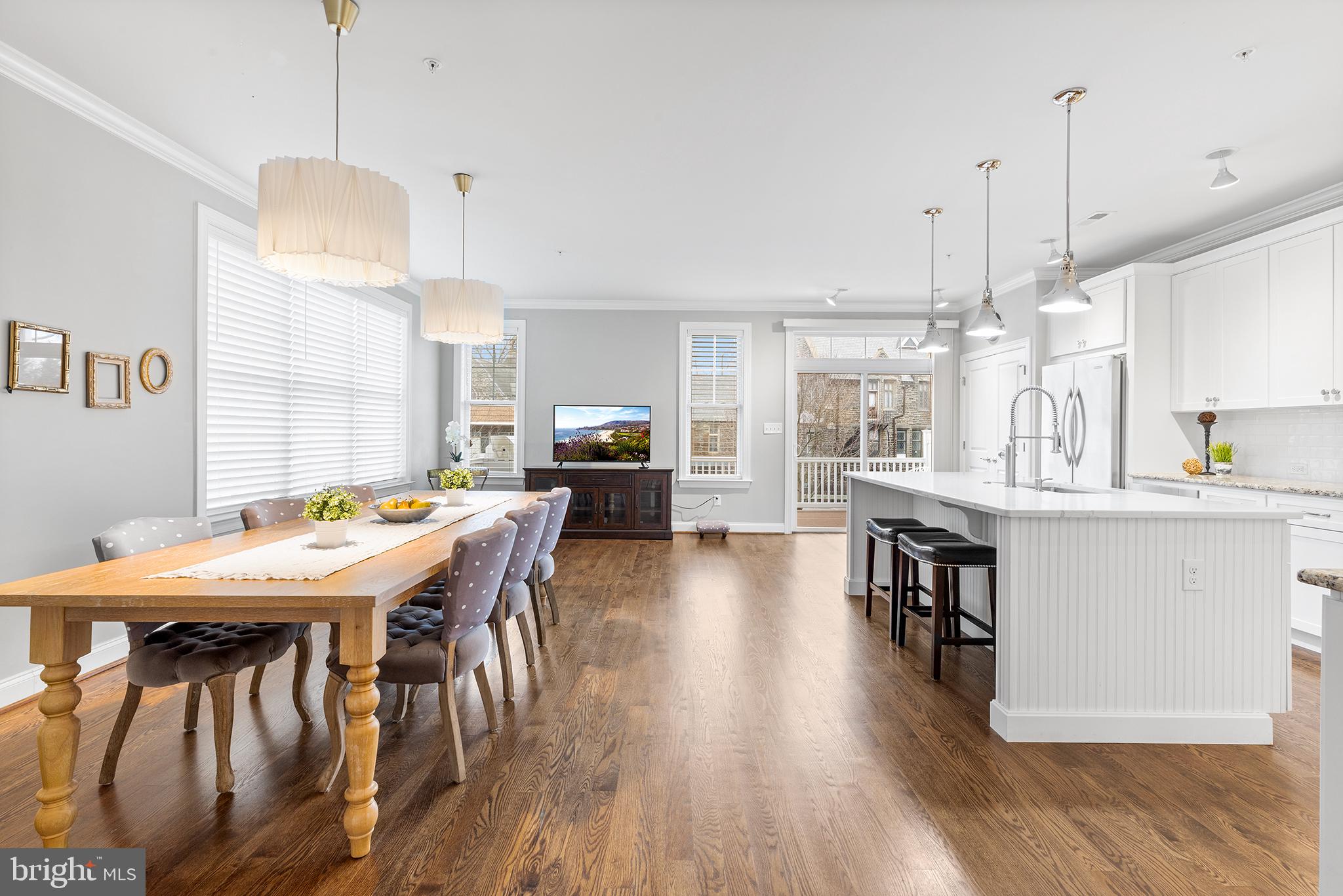 BRYN MAWR - Residential