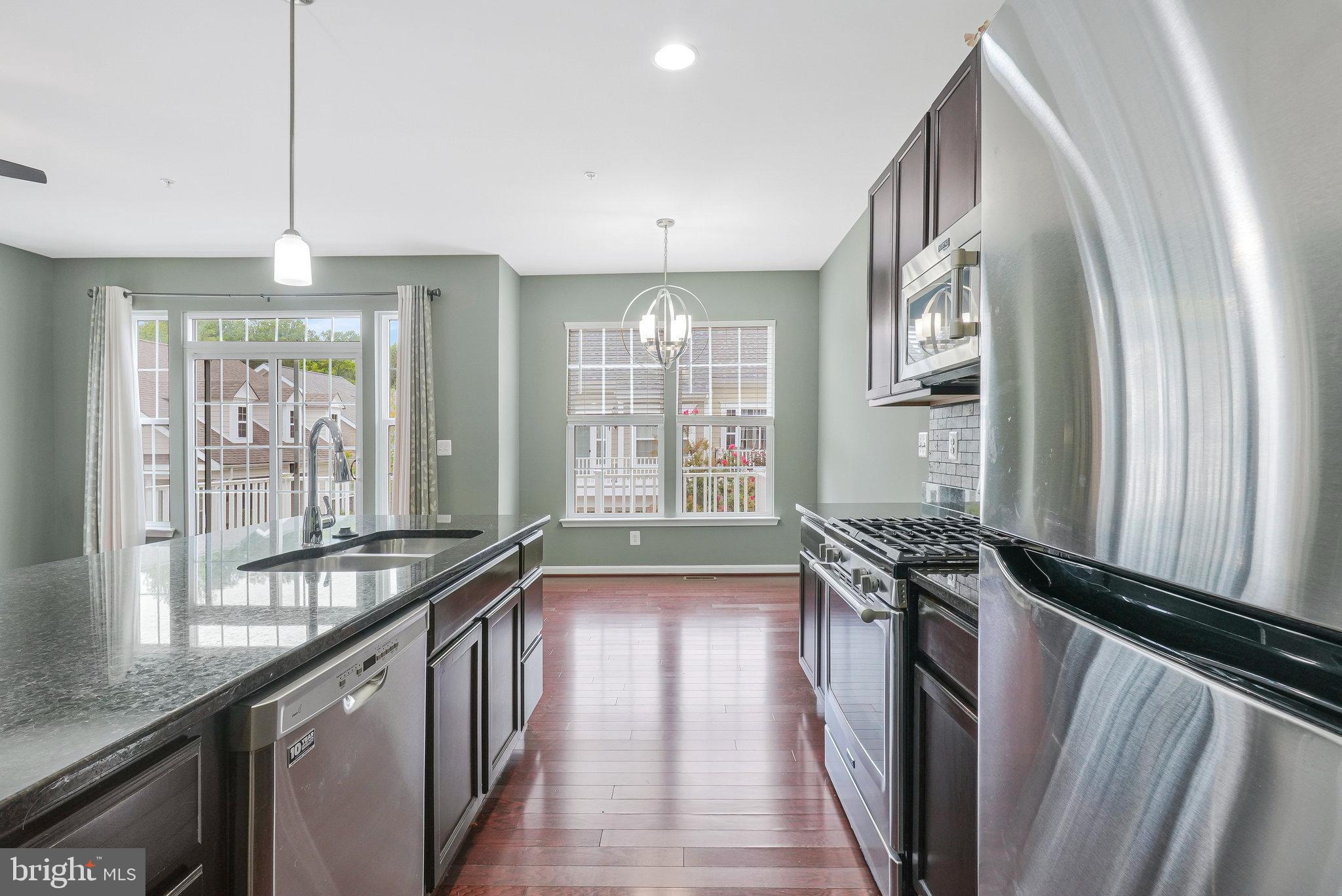 THE VILLAGES OF STEEPLECHASE - Residential Lease